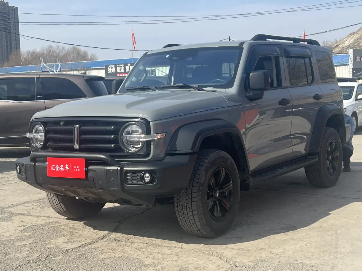 Tank 300  из Китая