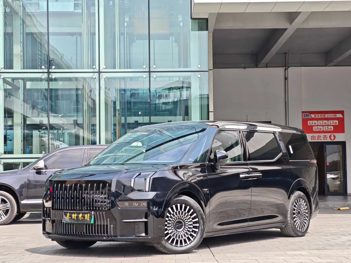 ZEEKR 009  из Китая