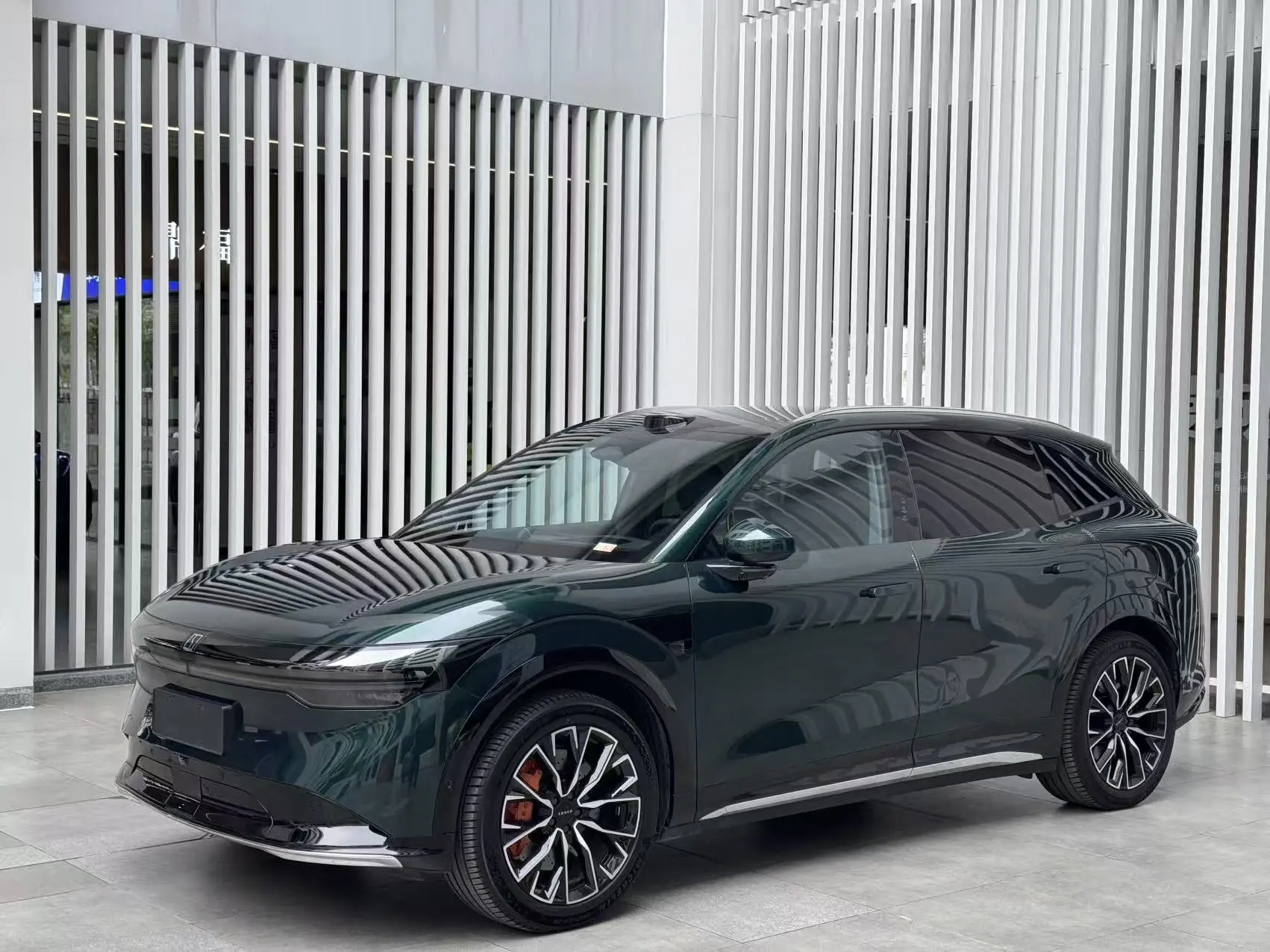 ZEEKR 7X  из Китая