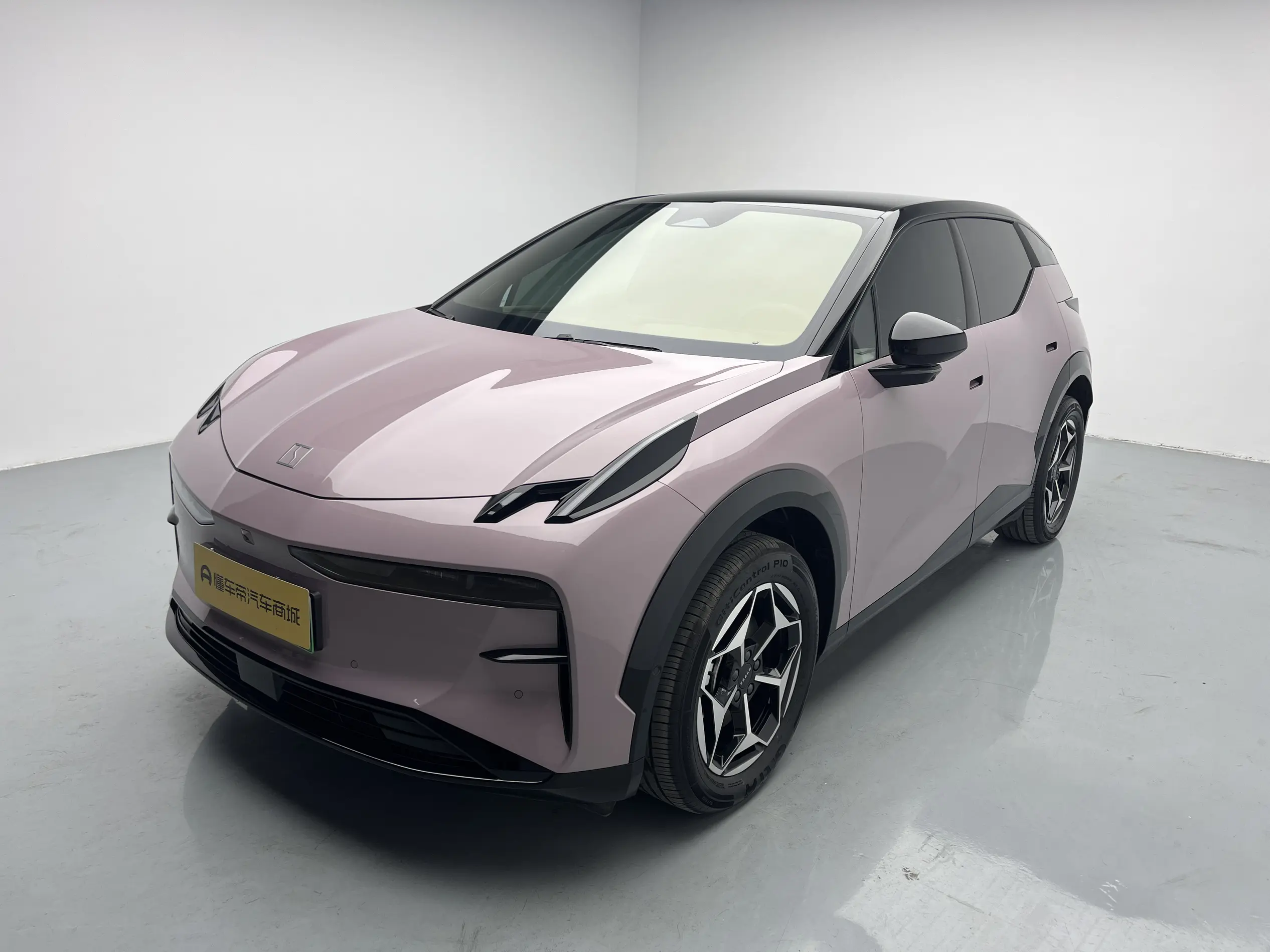 ZEEKR X  из Китая