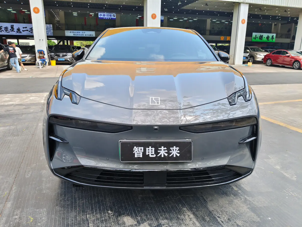 ZEEKR X  из Китая