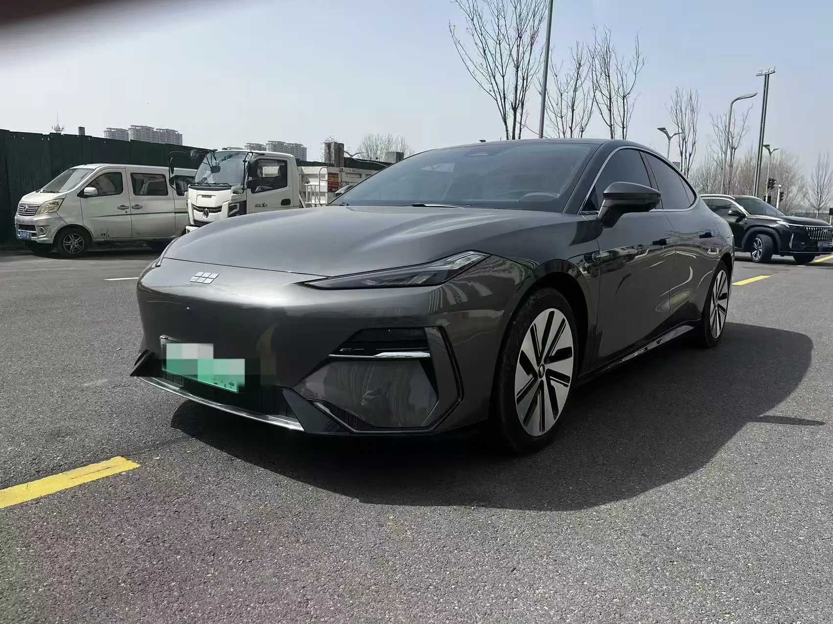 Geely Galaxy E8