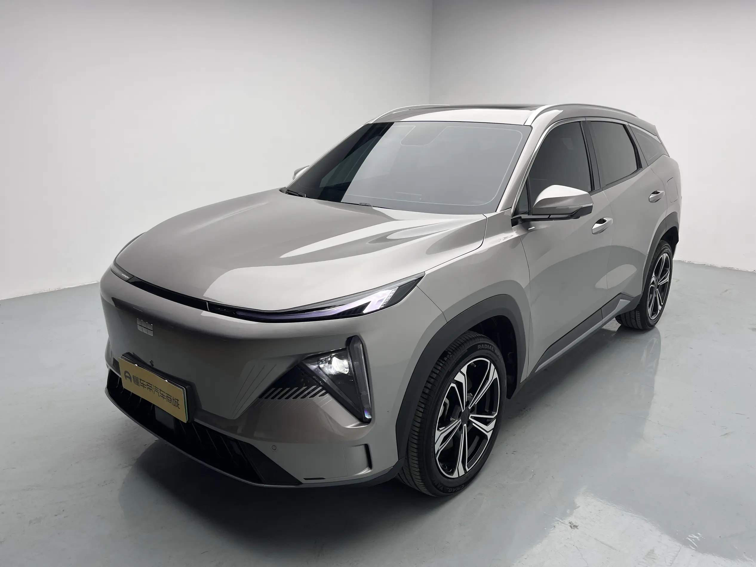 Geely Galaxy L7  из Китая