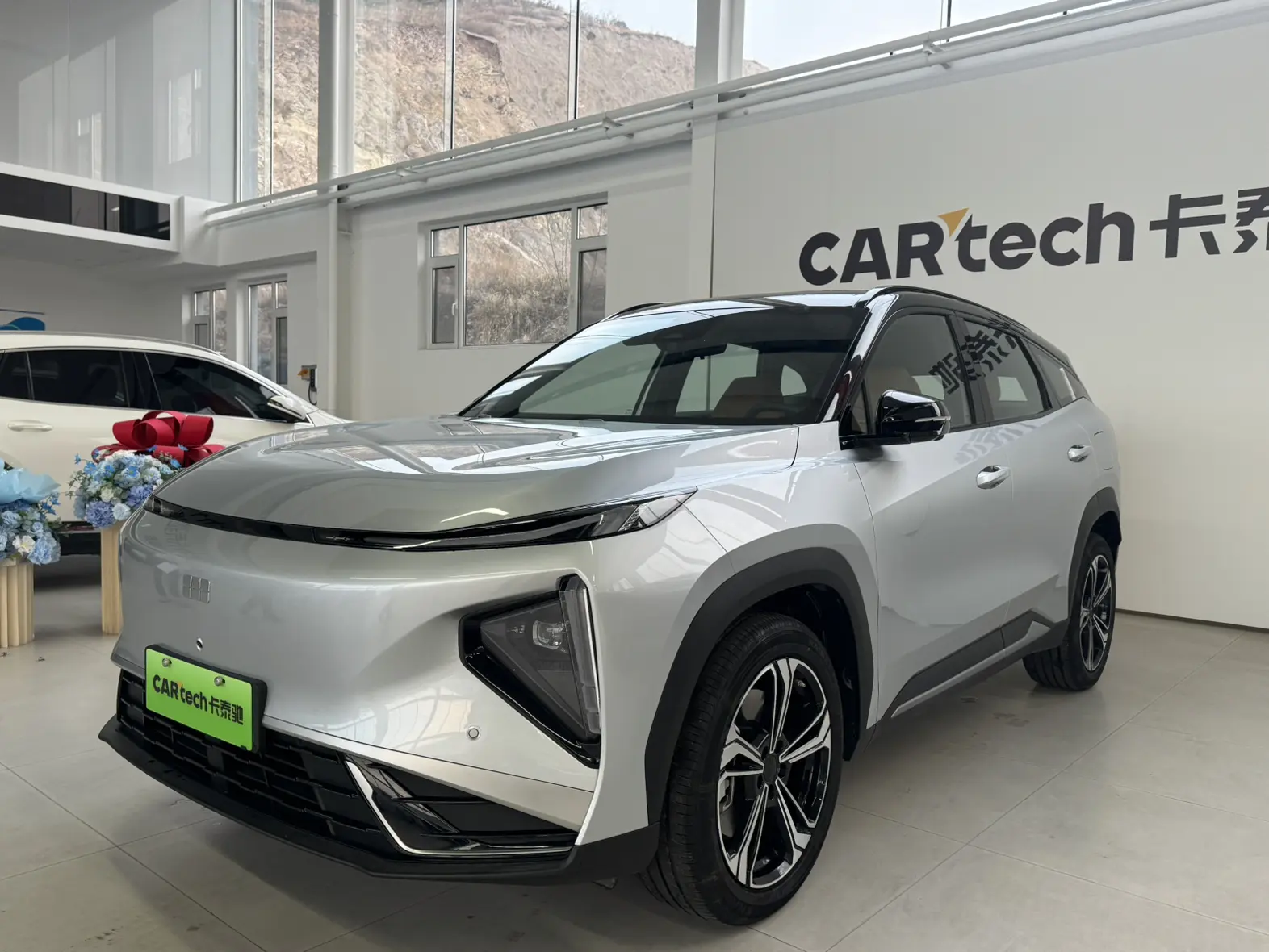 Geely Galaxy L7