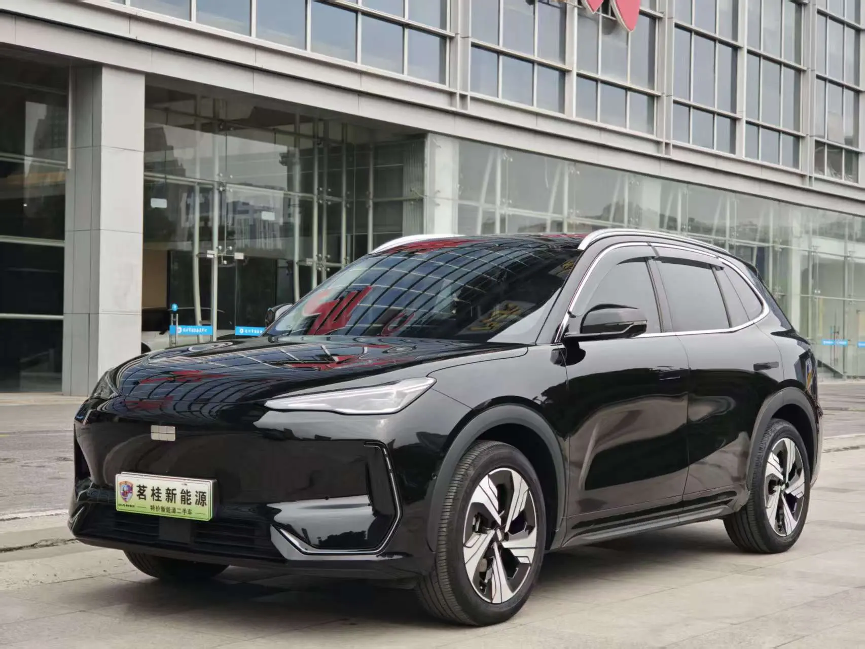 Geely Galaxy E5