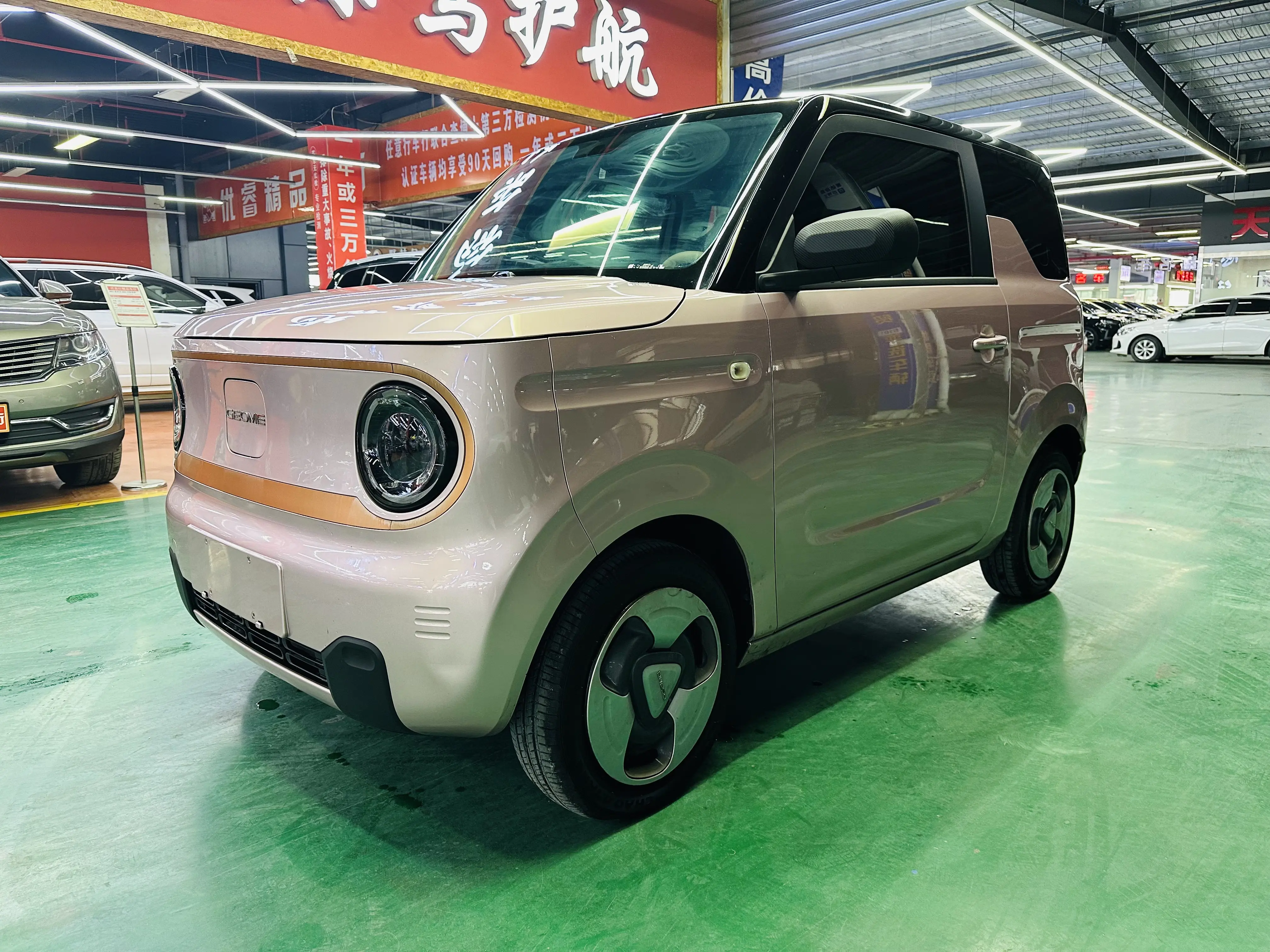 Geely Panda  из Китая