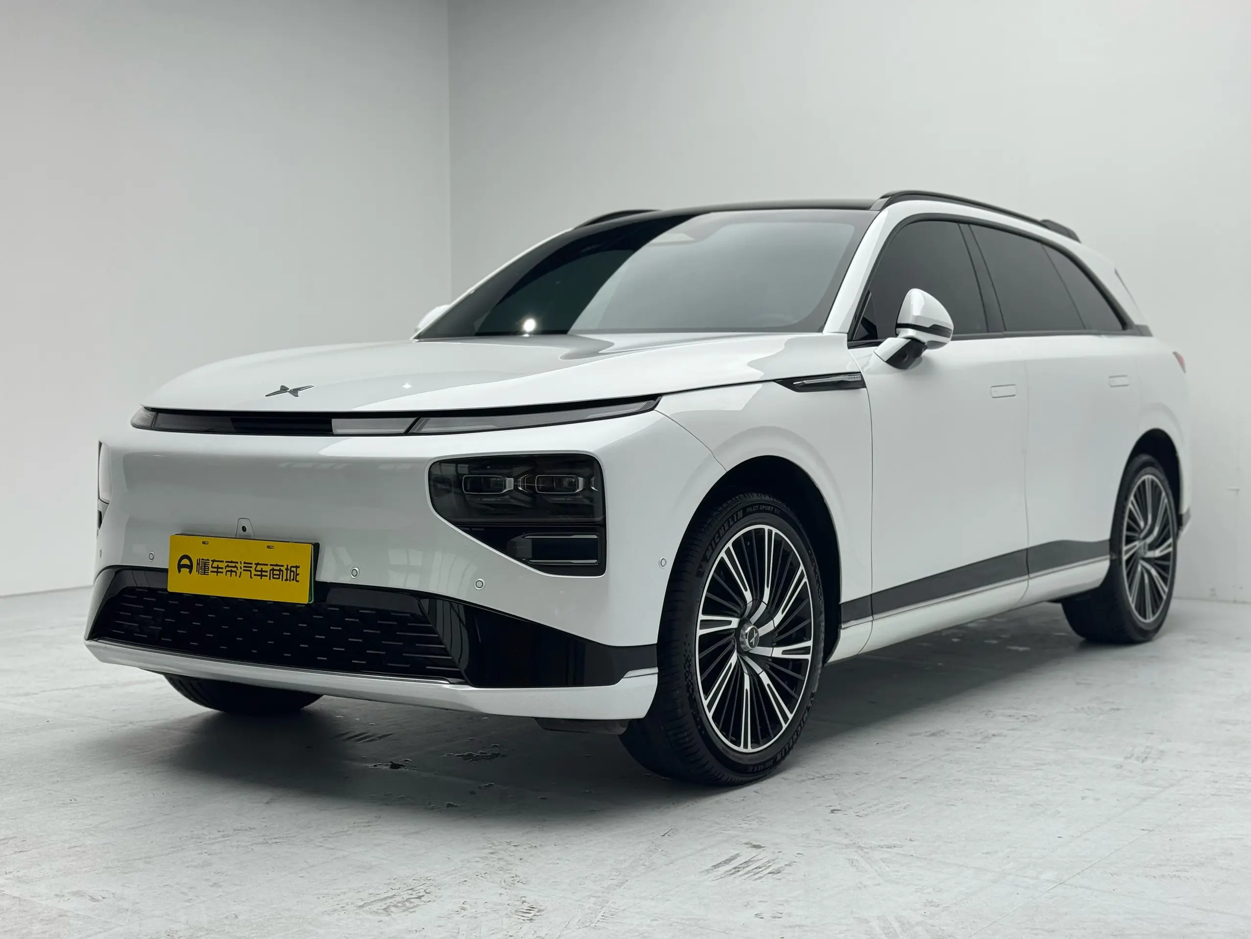 Xpeng G9