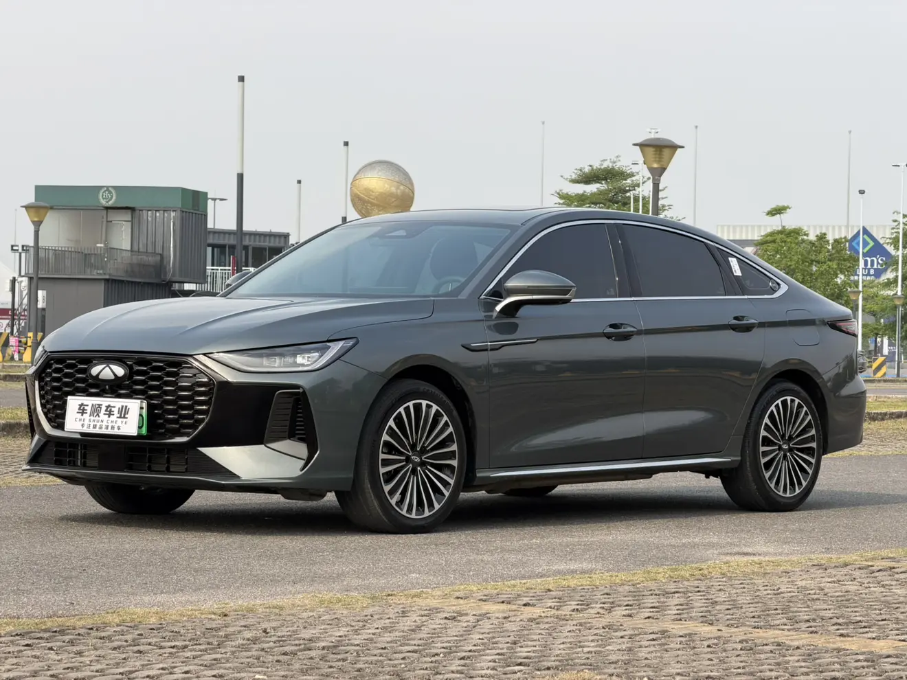 Chery Fengyun A8L