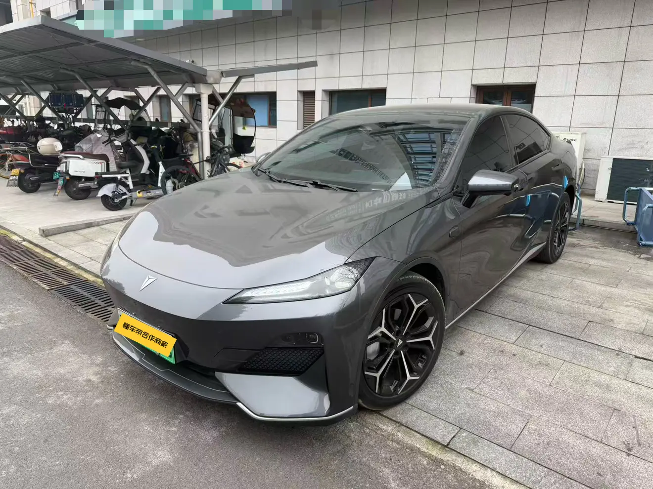 Deepal Dark blue SL03  из Китая