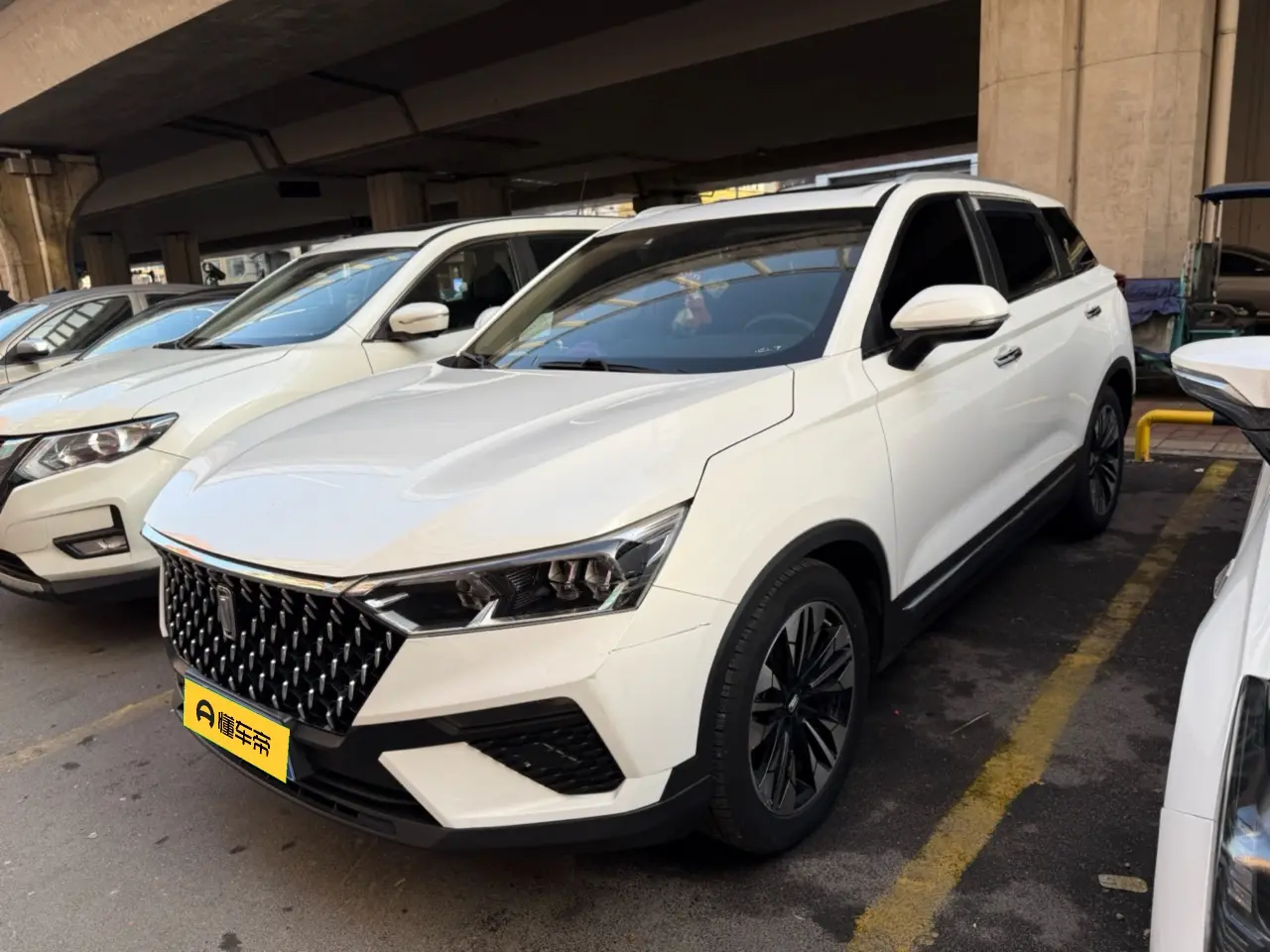 FAW Bestune T77