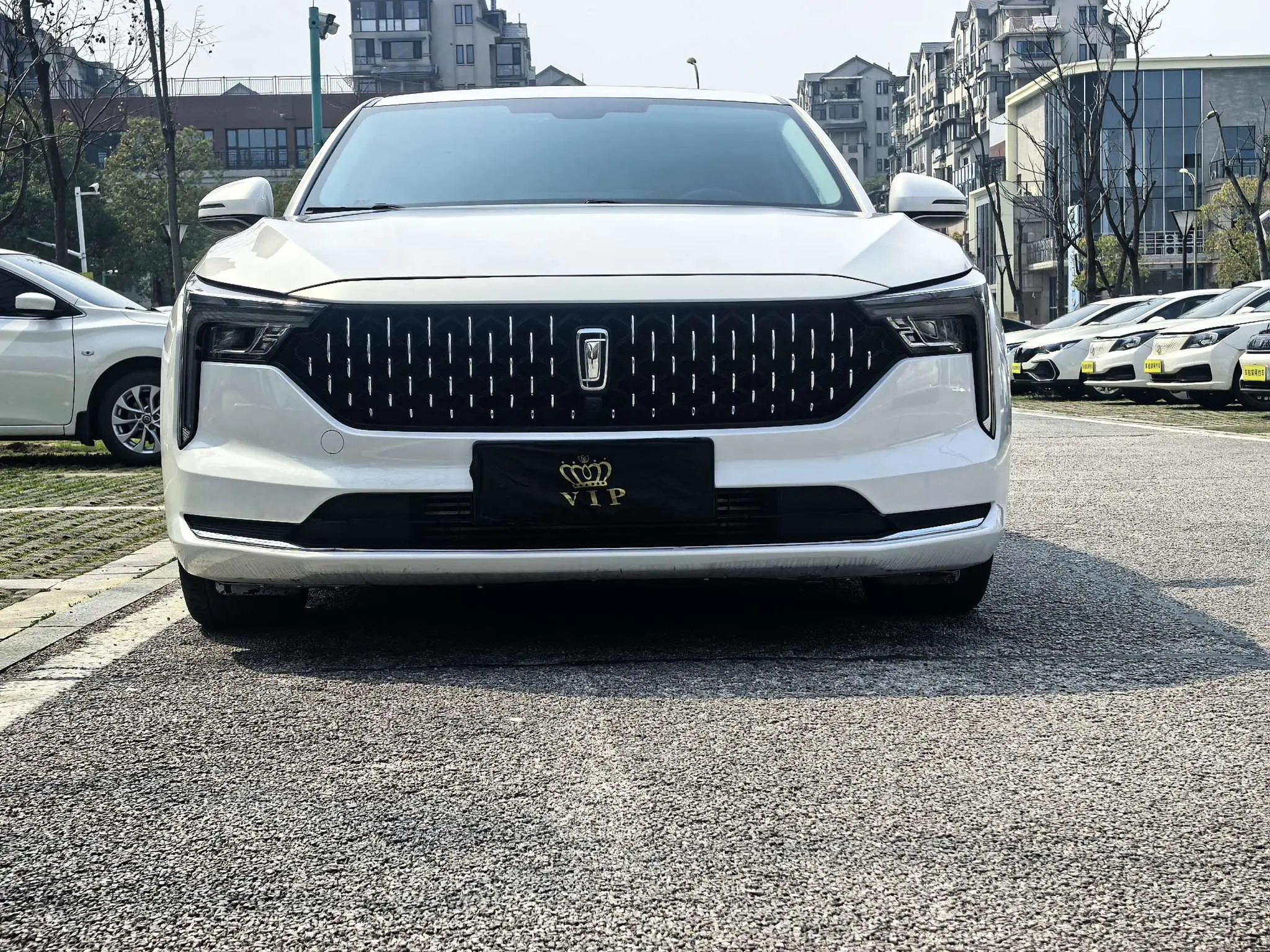 FAW Bestune B70 (Besturn B70)  из Китая