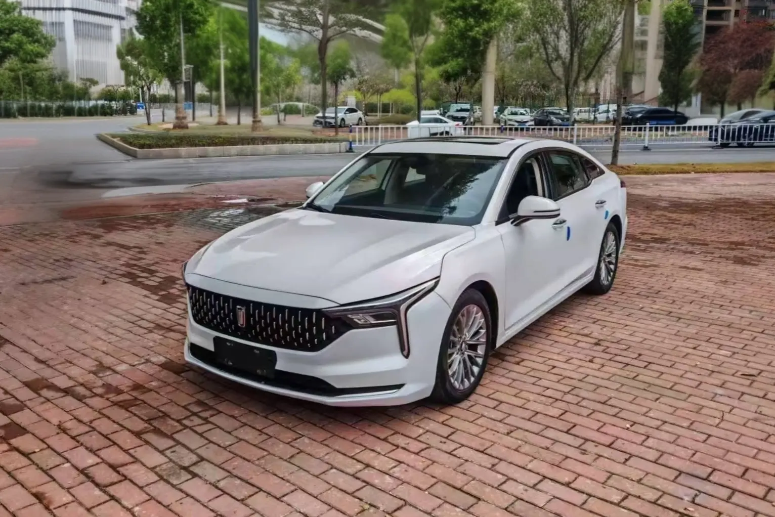 FAW Bestune B70 (Besturn B70)  из Китая