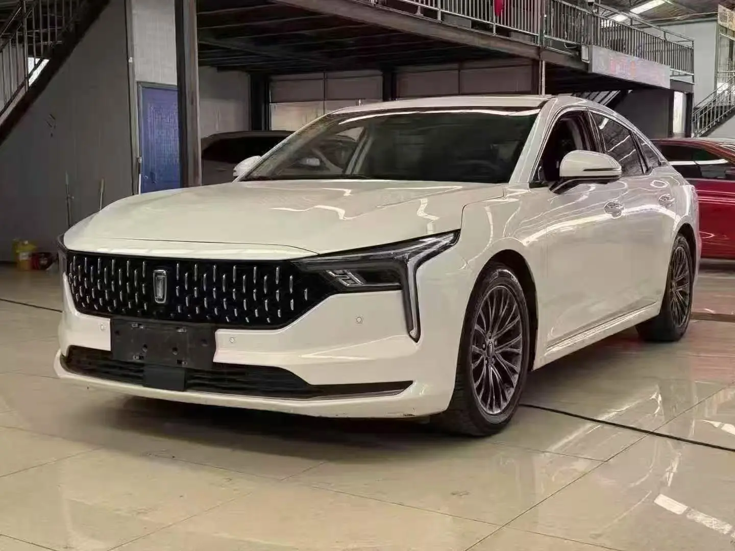 FAW Bestune B70 (Besturn B70)  из Китая