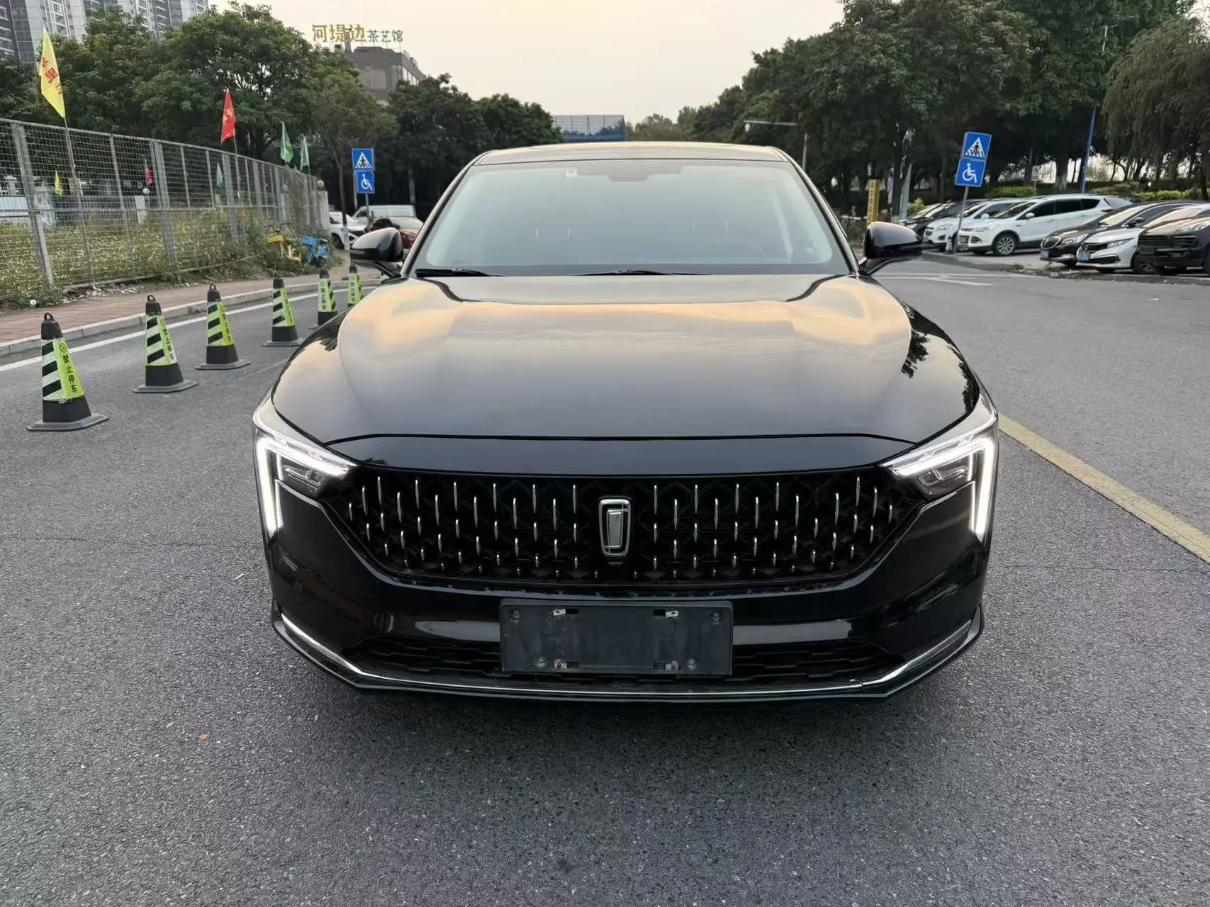 FAW Bestune B70 (Besturn B70)  из Китая