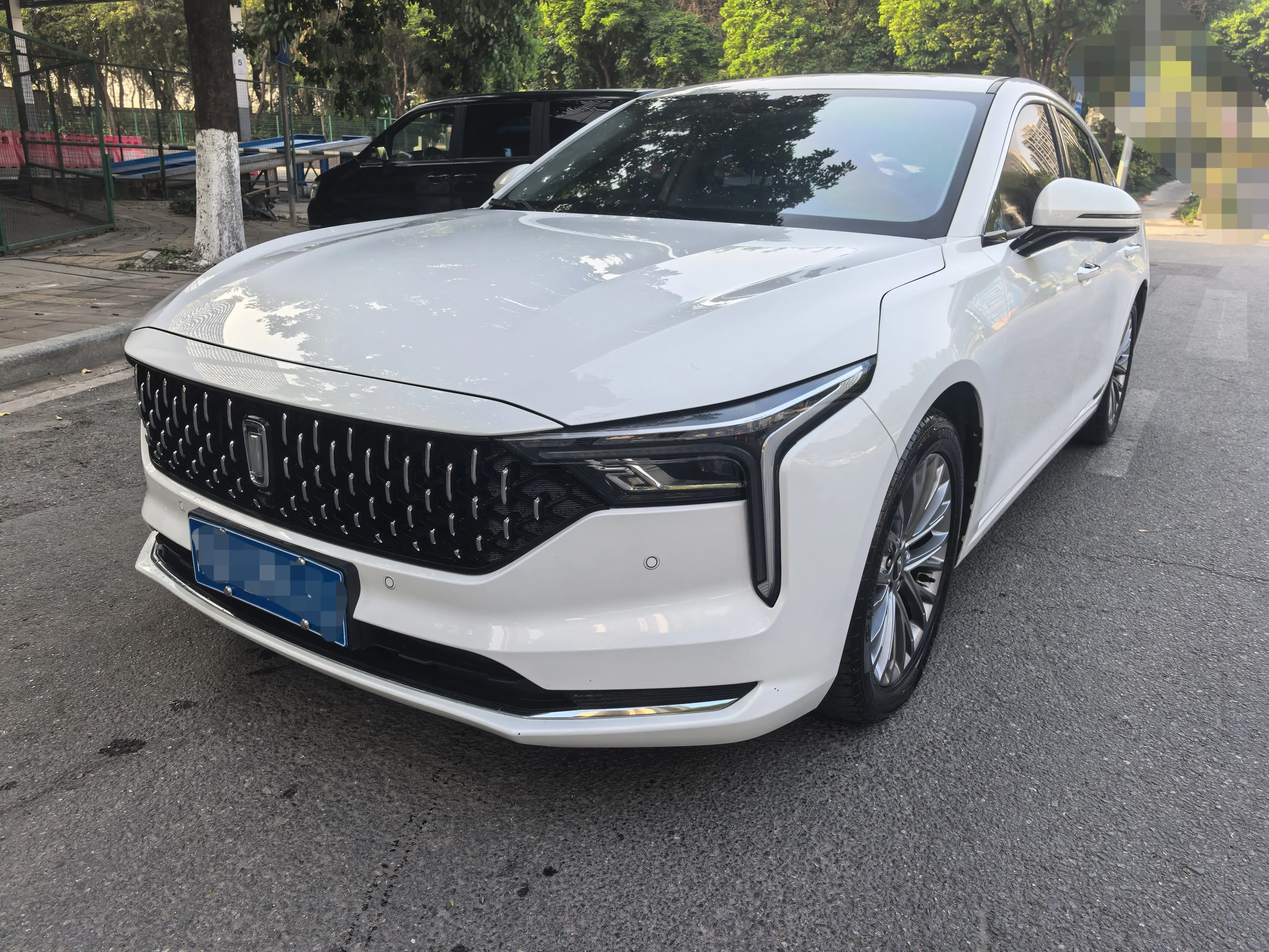 FAW Bestune B70 (Besturn B70)  из Китая