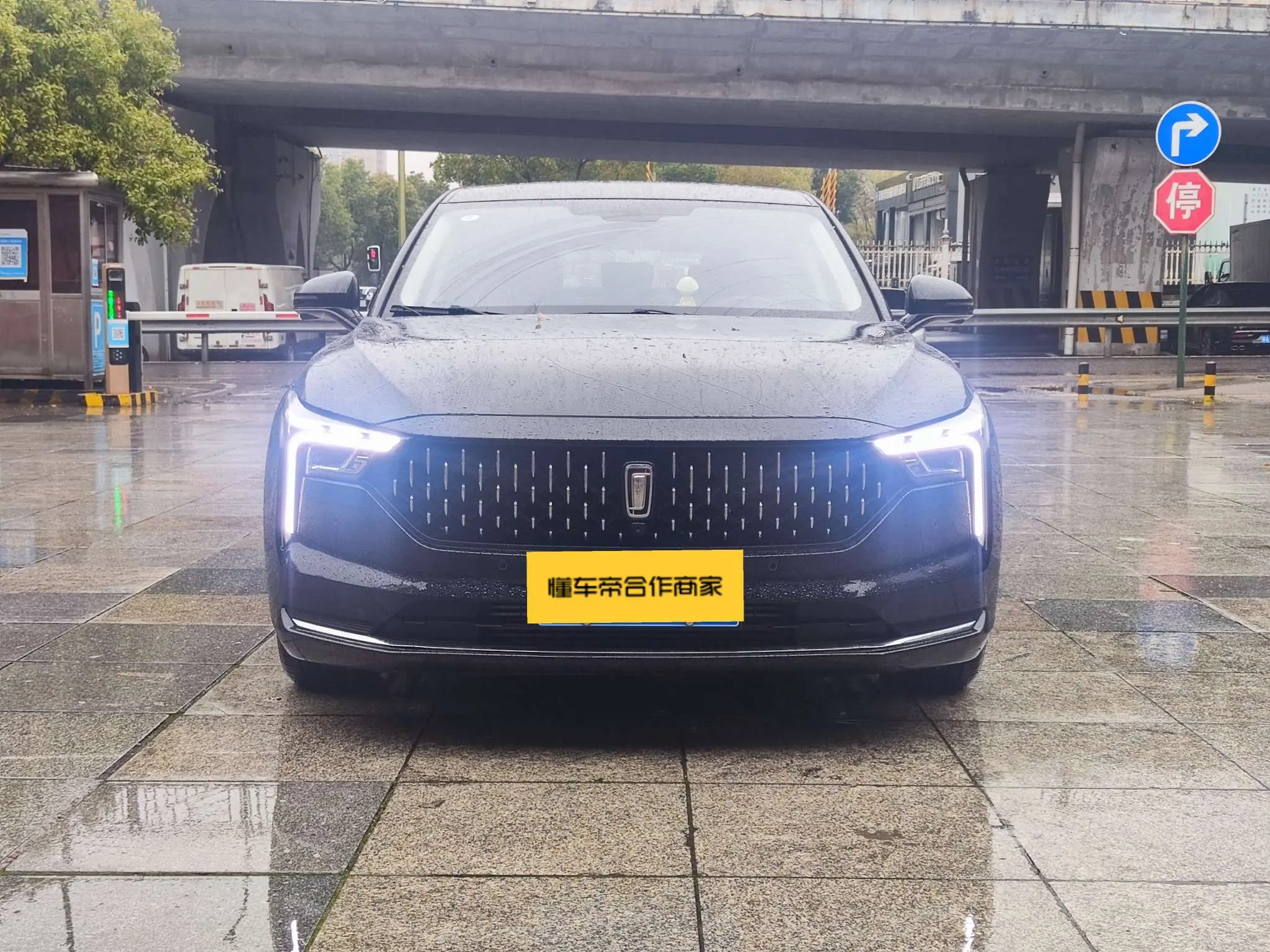 FAW Bestune B70 (Besturn B70)  из Китая