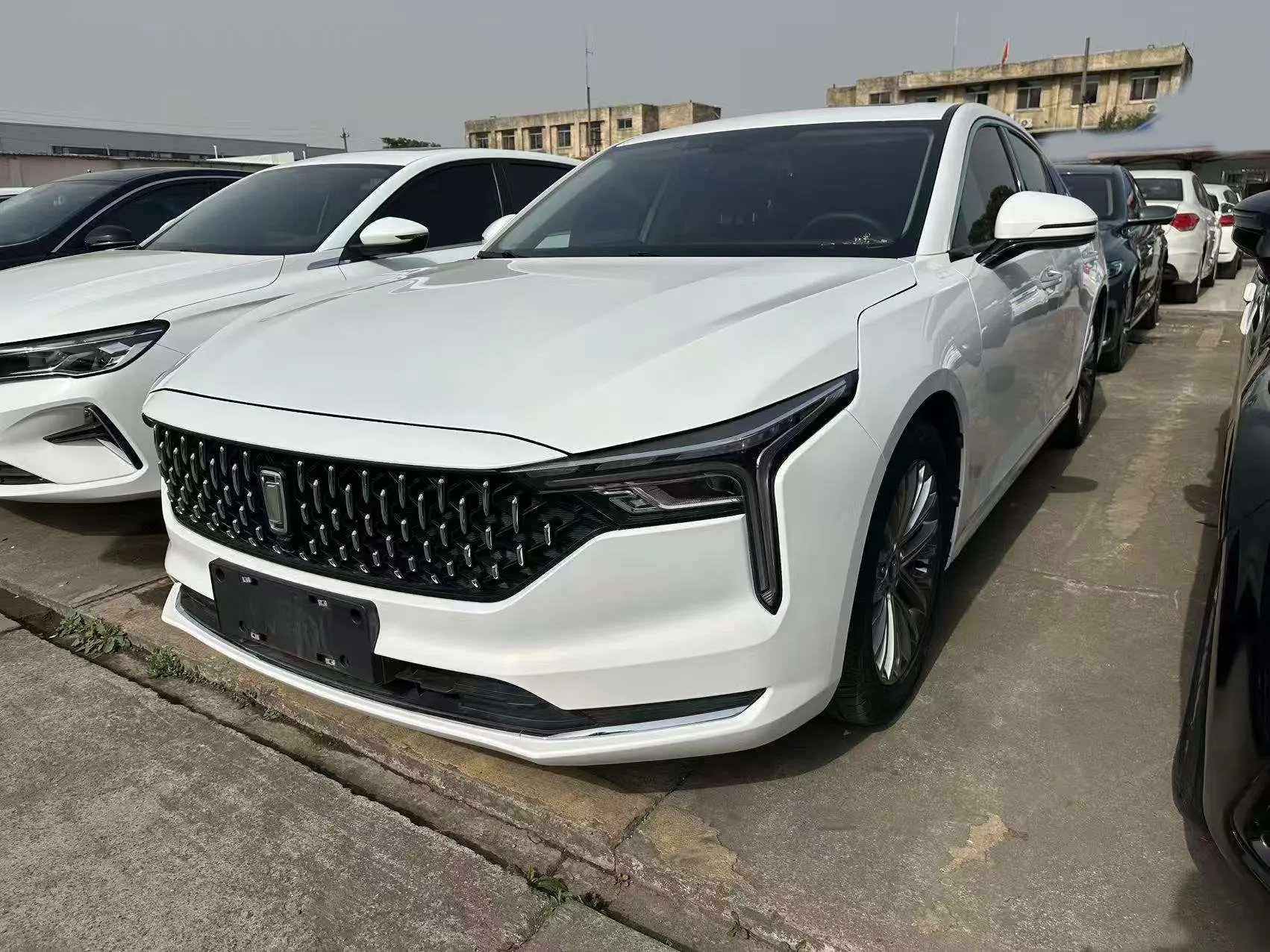 FAW Bestune B70 (Besturn B70)  из Китая