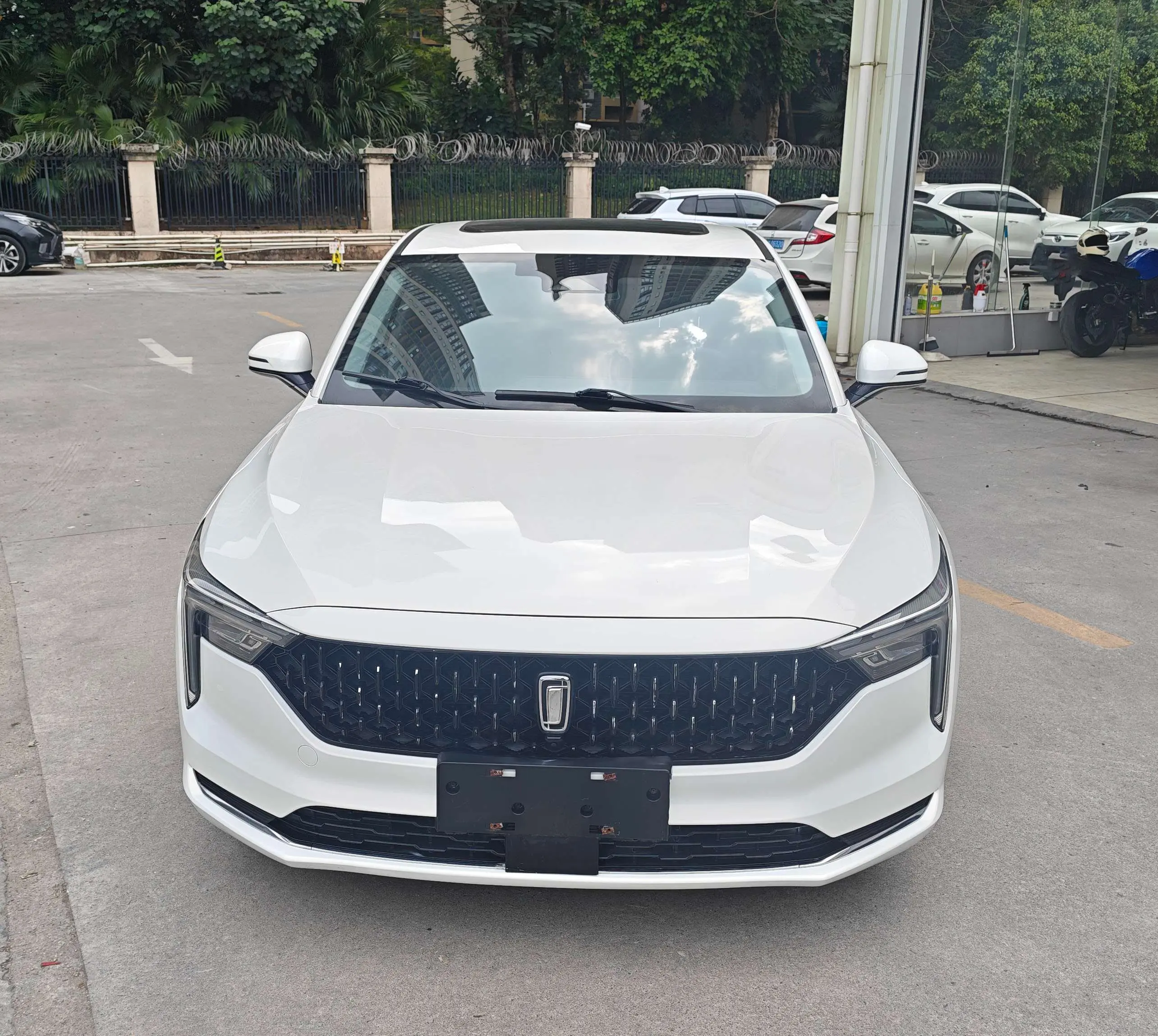 FAW Bestune B70 (Besturn B70)  из Китая