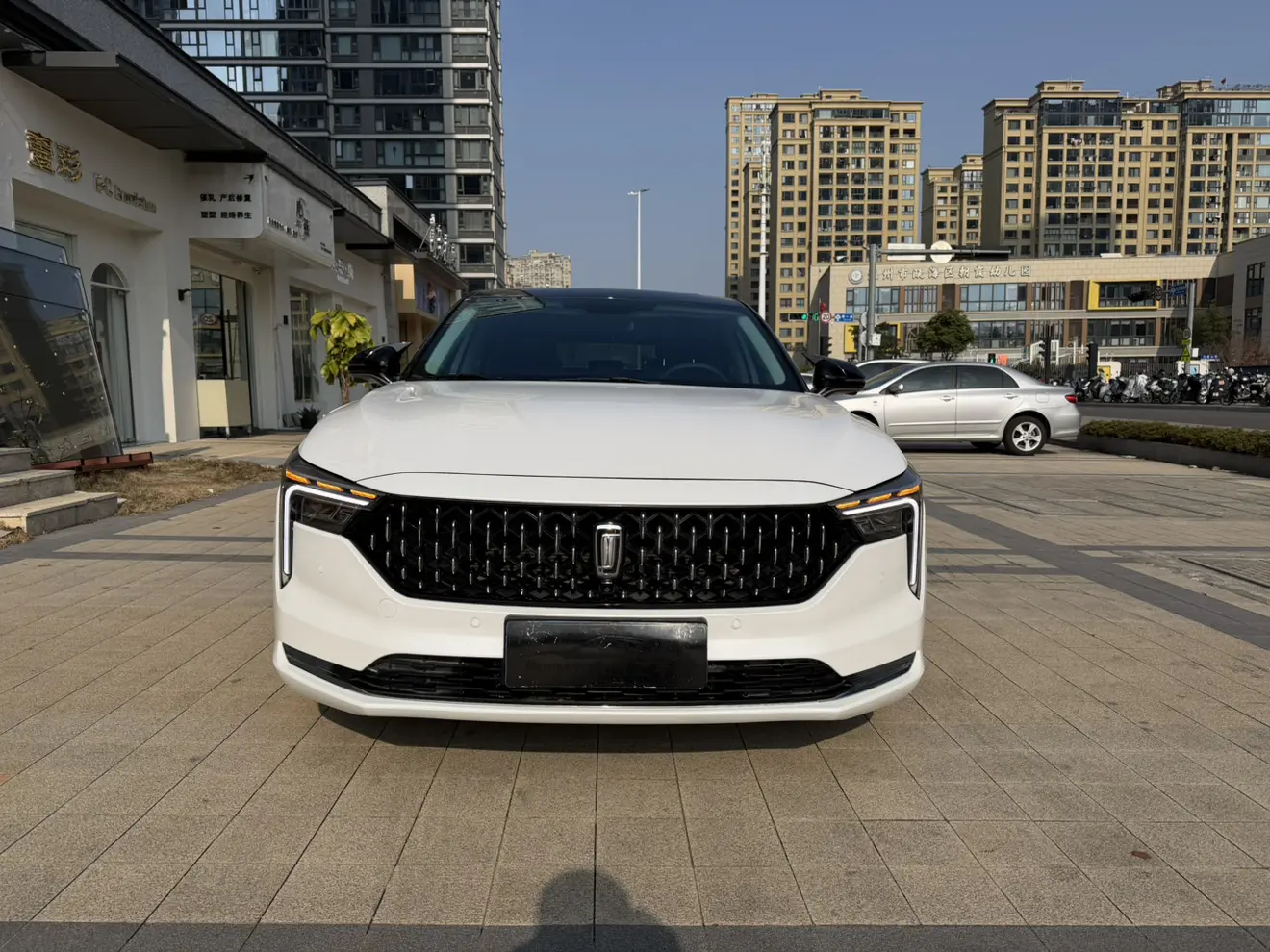 FAW Bestune B70 (Besturn B70)  из Китая