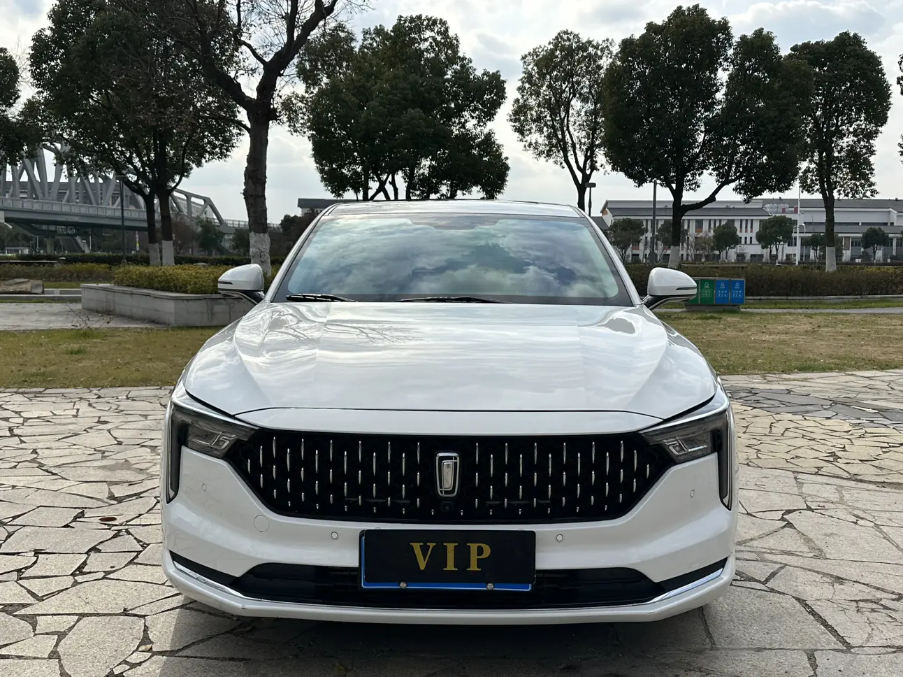 FAW Bestune B70 (Besturn B70)  из Китая