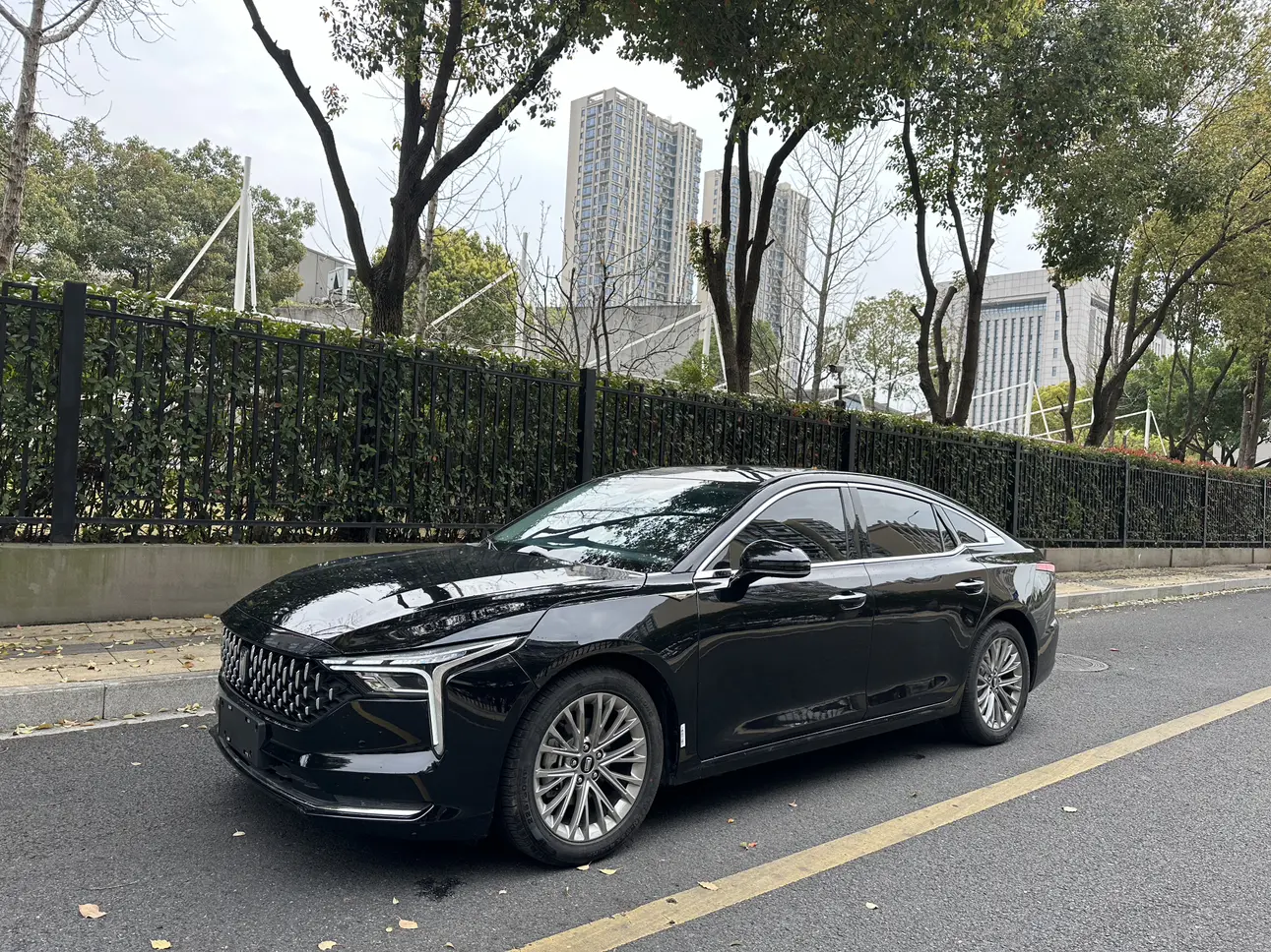 FAW Bestune B70 (Besturn B70)  из Китая