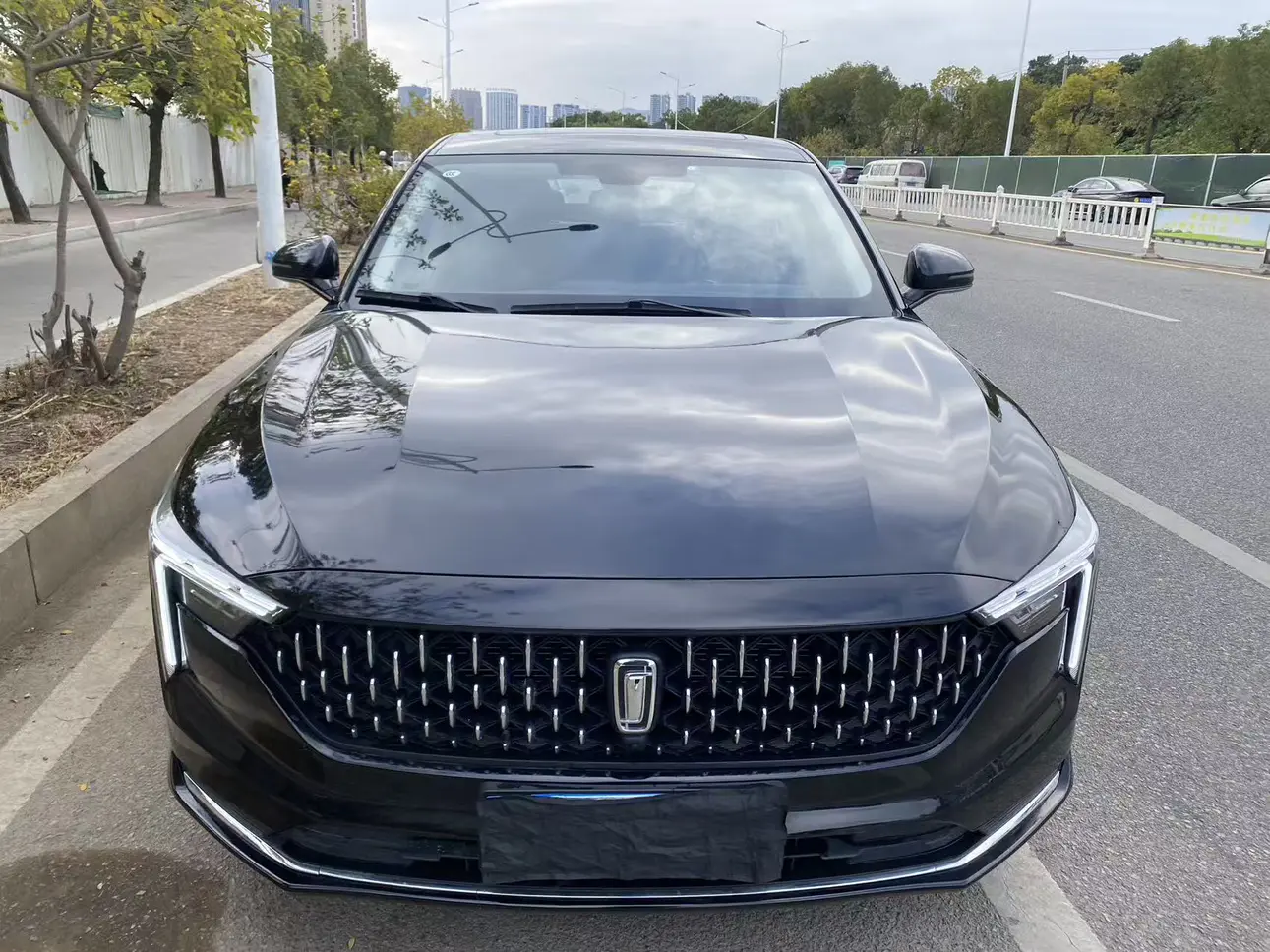 FAW Bestune B70 (Besturn B70)  из Китая