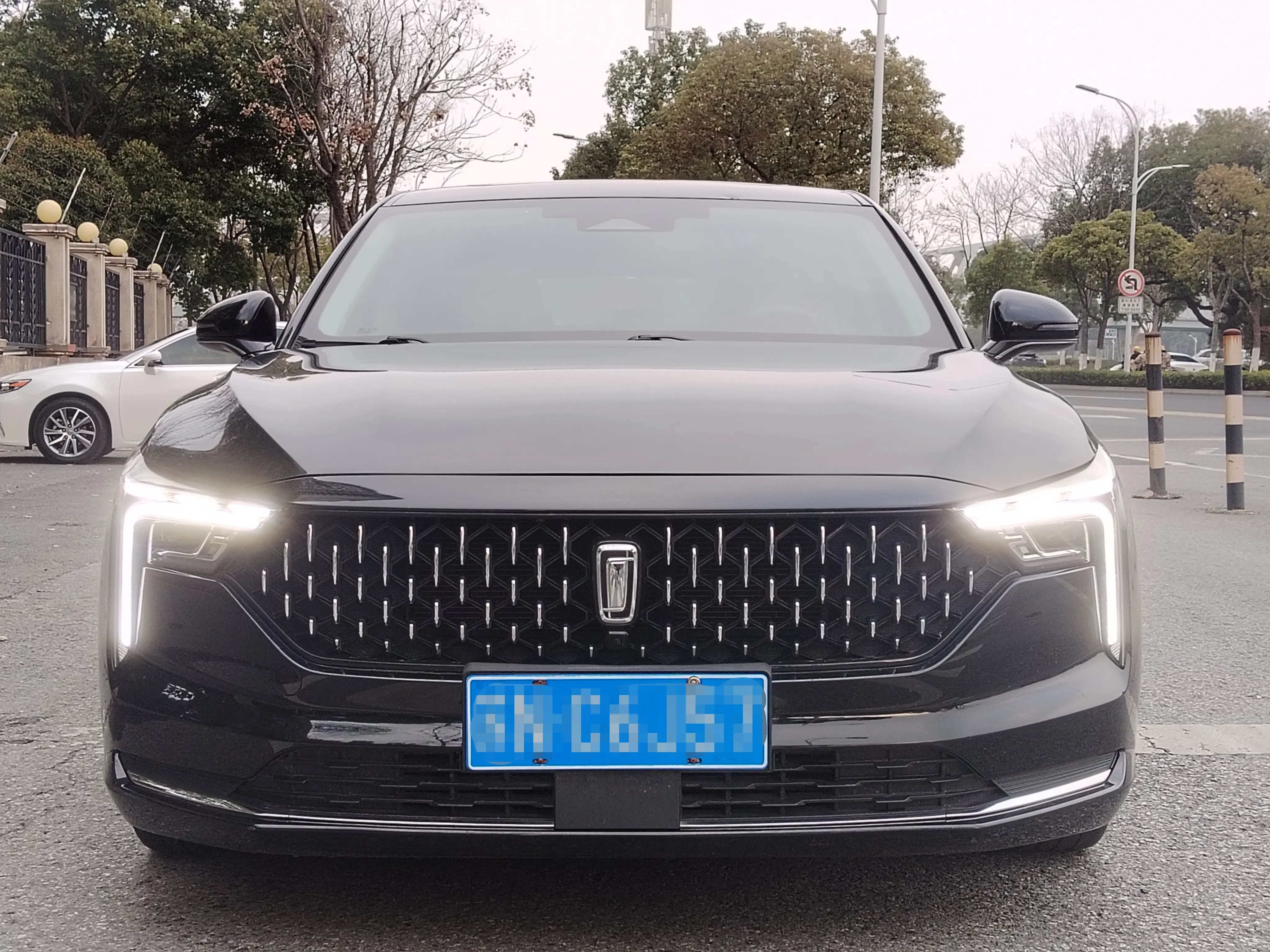 FAW Bestune B70 (Besturn B70)  из Китая