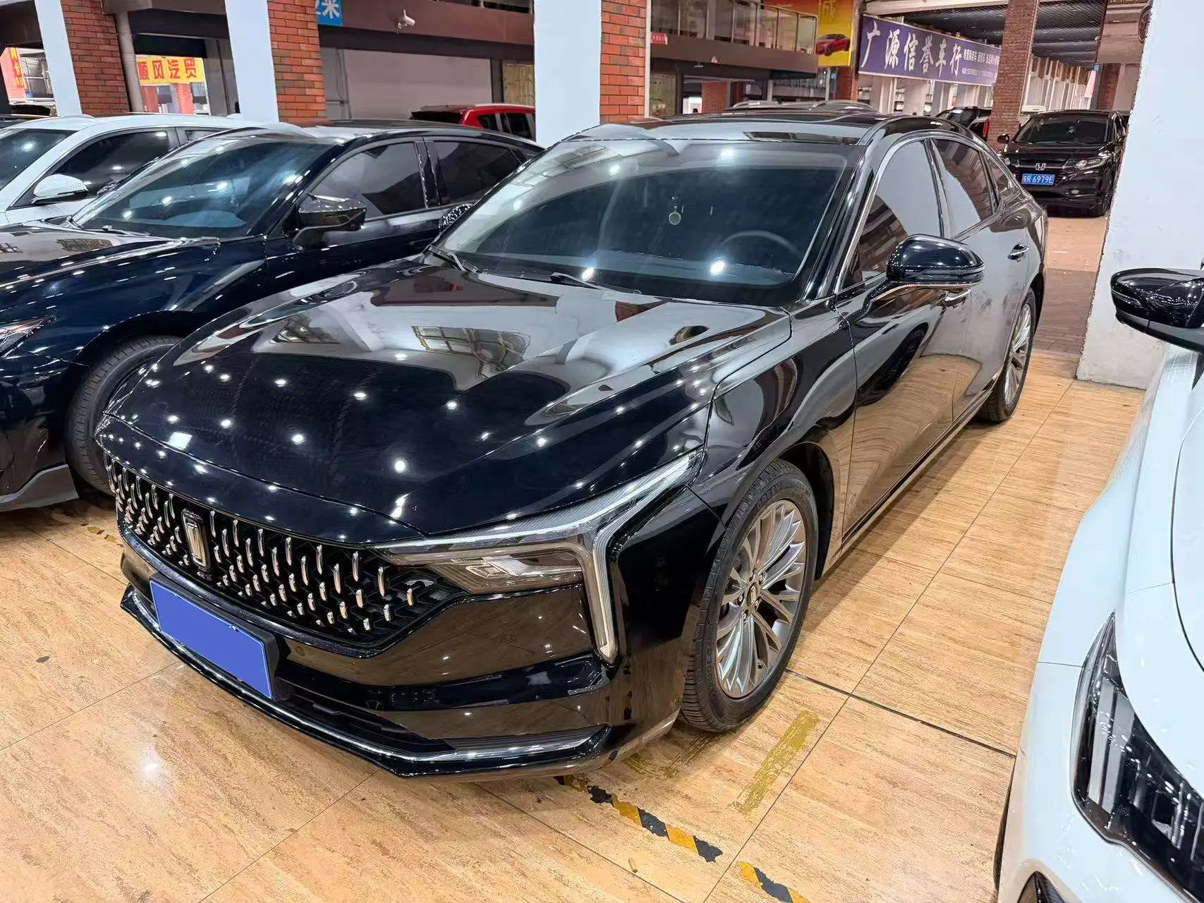 FAW Bestune B70 (Besturn B70)  из Китая