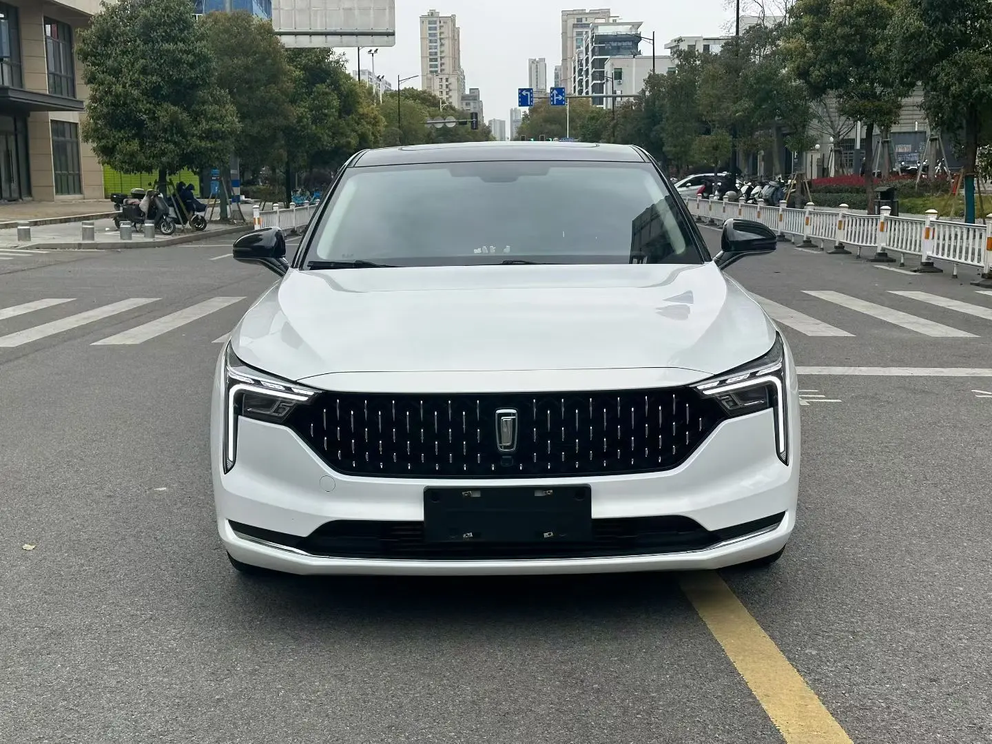 FAW Bestune B70 (Besturn B70)  из Китая