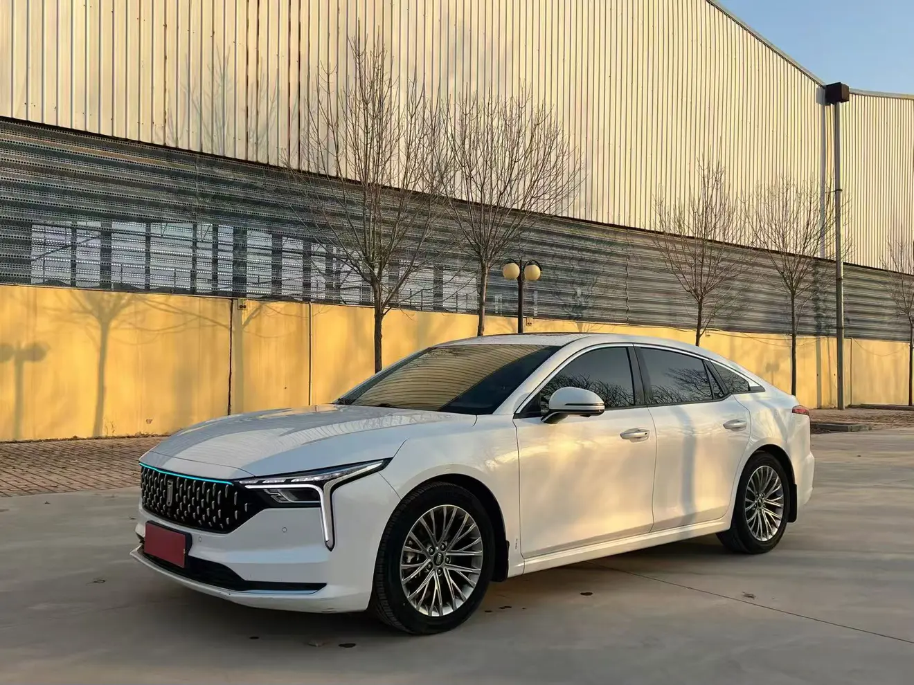 FAW Bestune B70 (Besturn B70)  из Китая