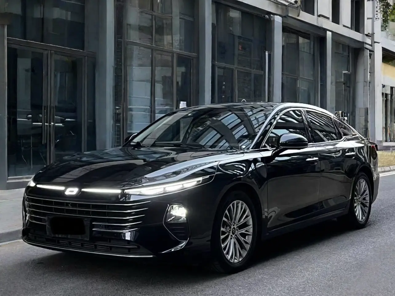 FAW Bestune B70 (Besturn B70)  из Китая