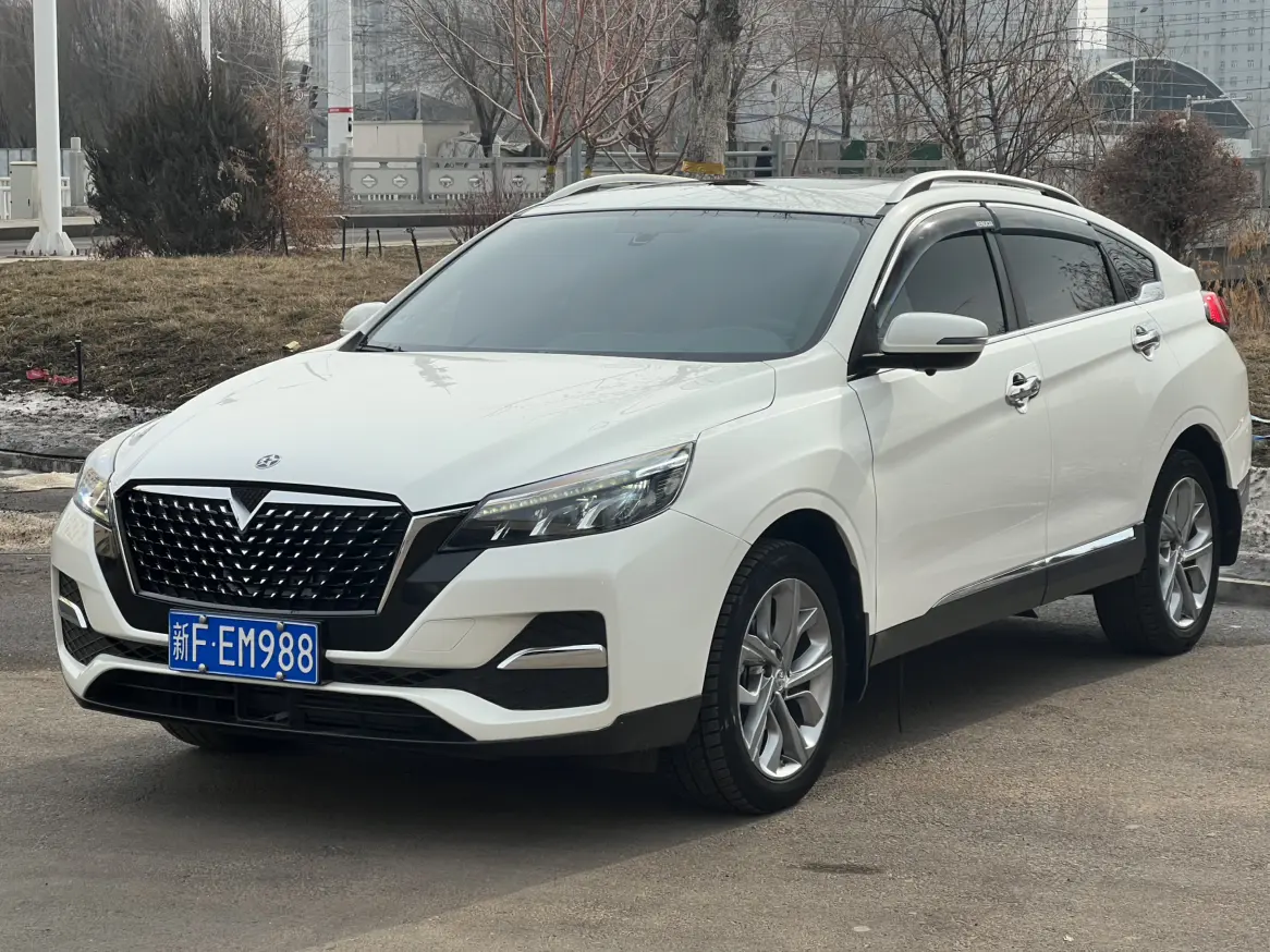 Kai Chen Venucia T90