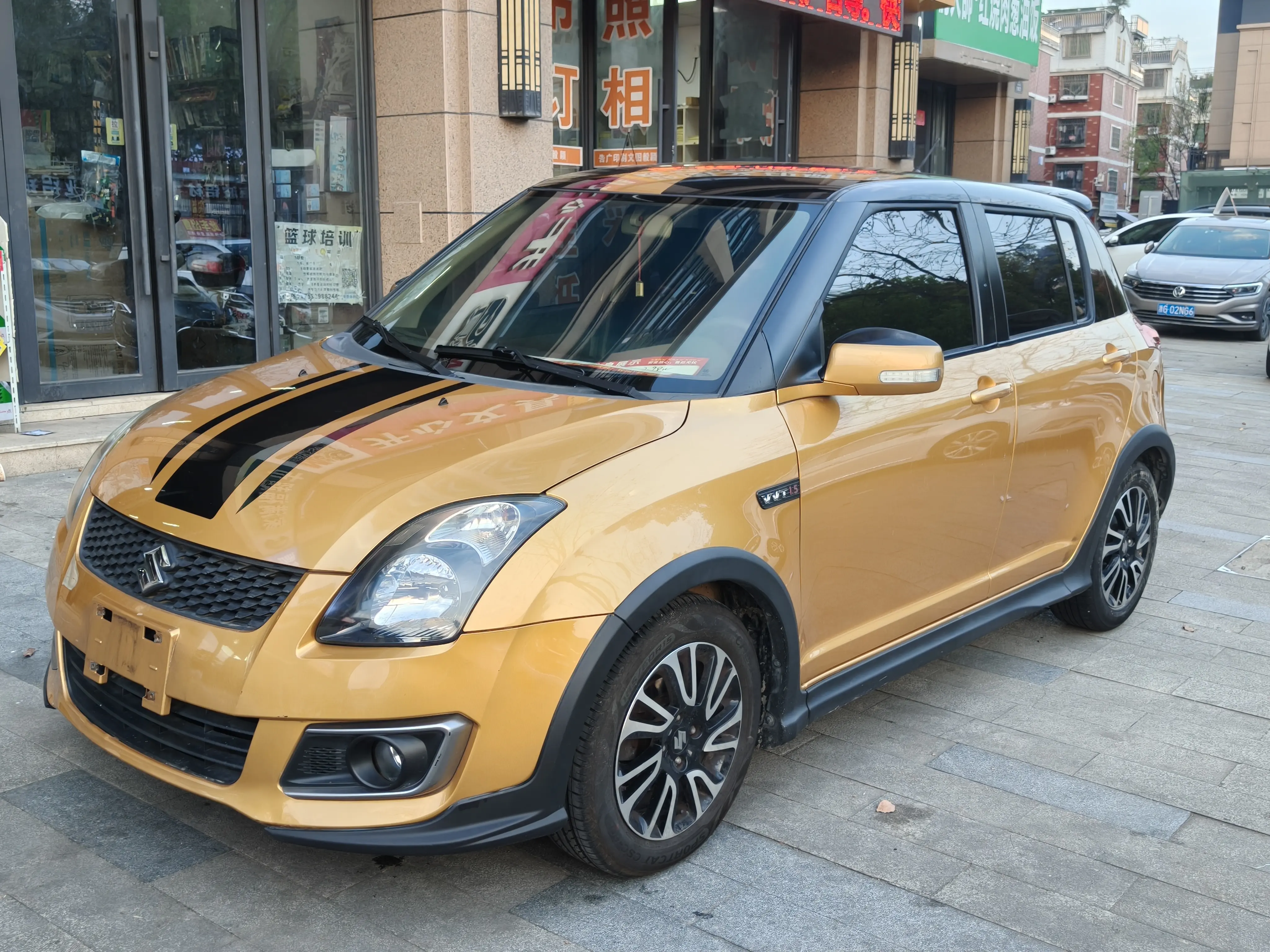 Suzuki Swift  из Китая