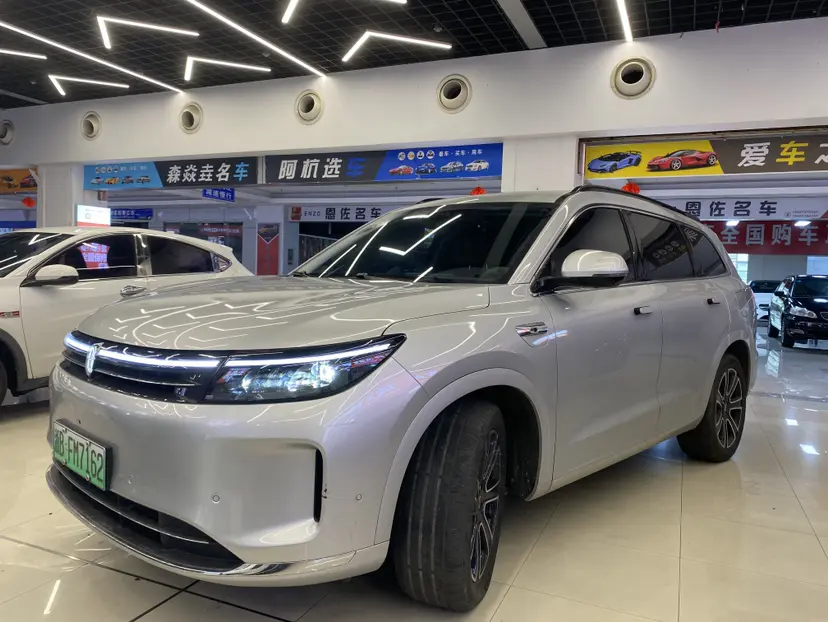 AITO M7