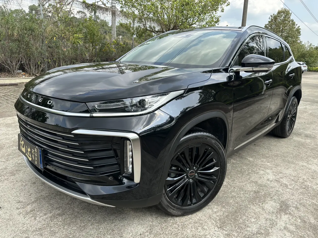 Exeed TXL