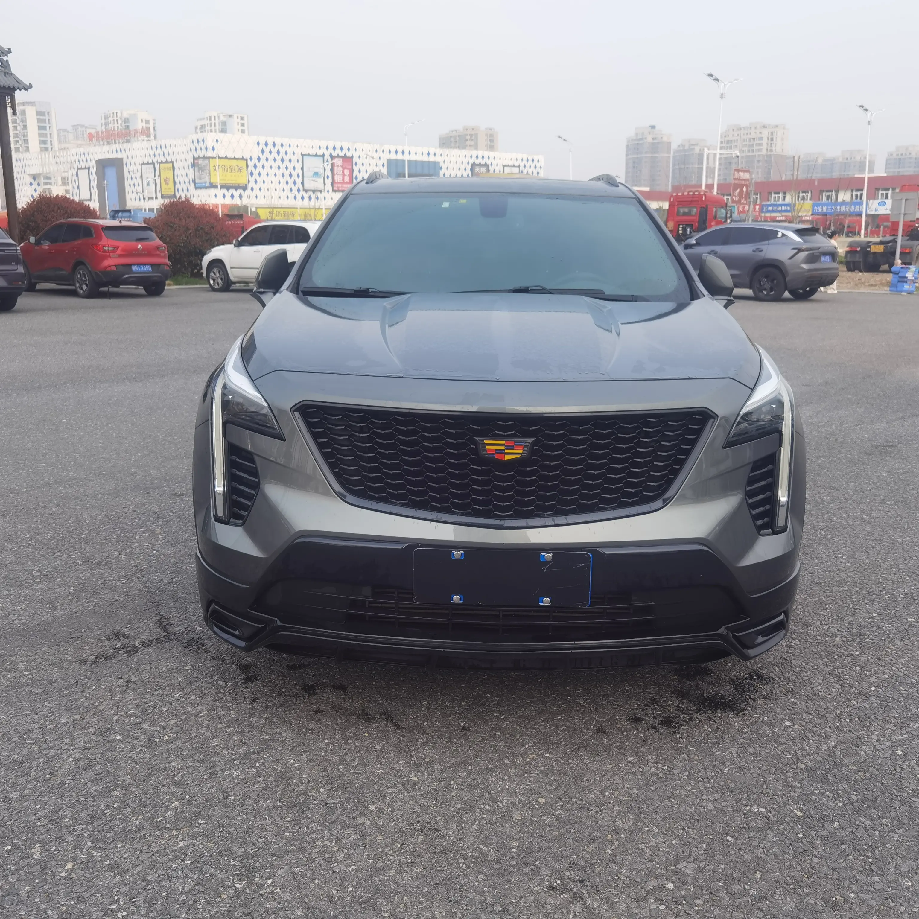 Cadillac XT4  из Китая