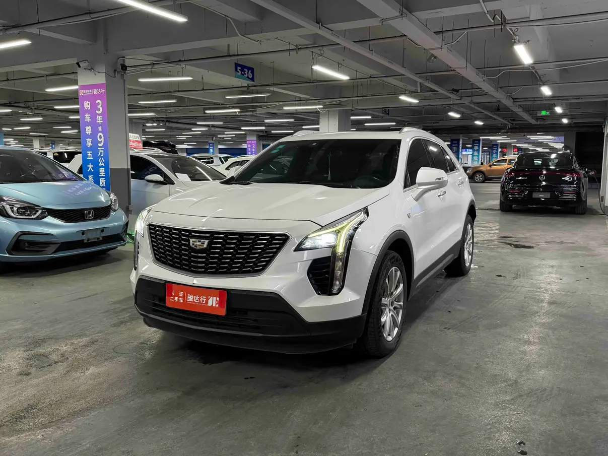 Cadillac XT4