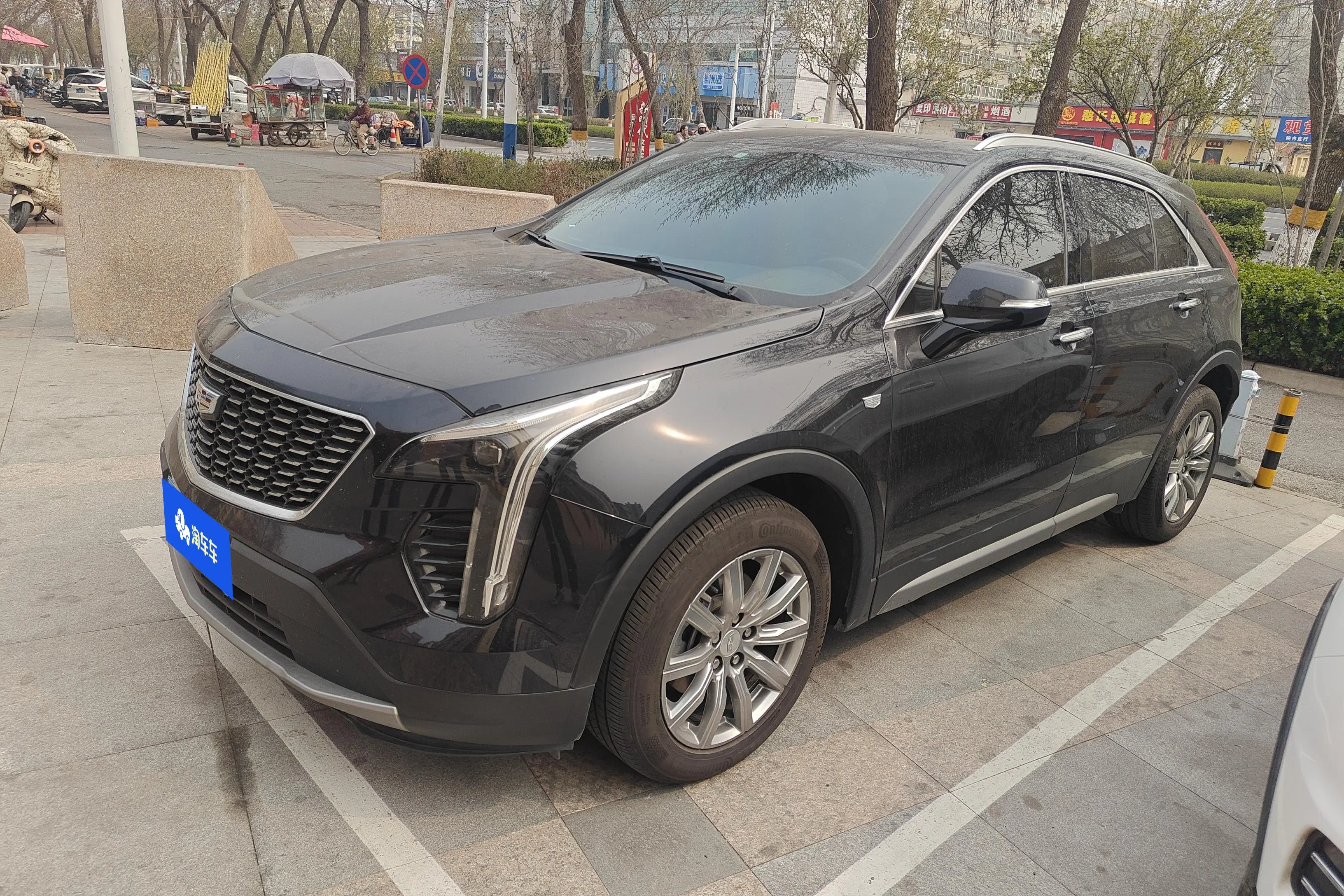 Cadillac XT4  из Китая