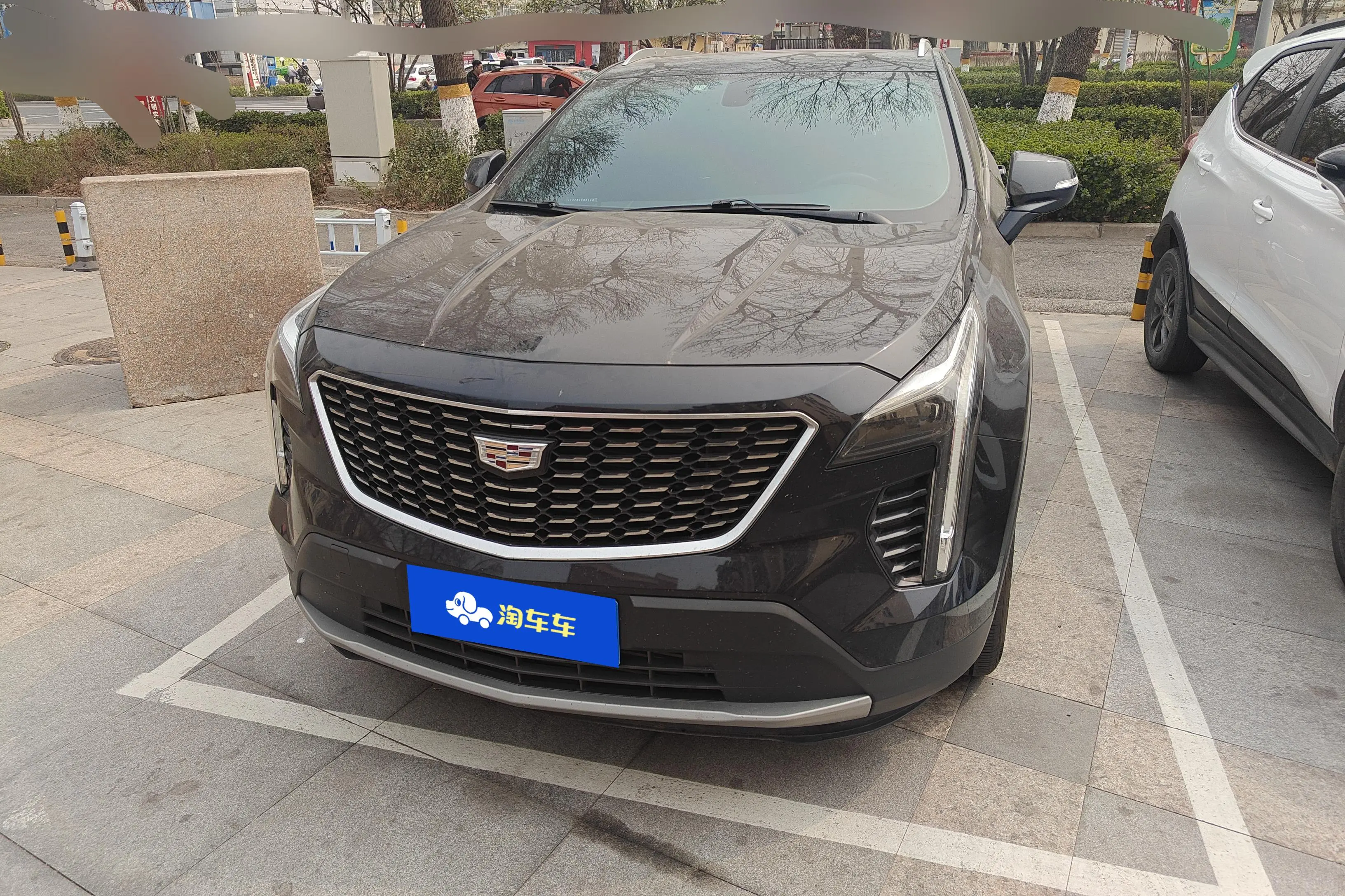 Cadillac XT4  из Китая
