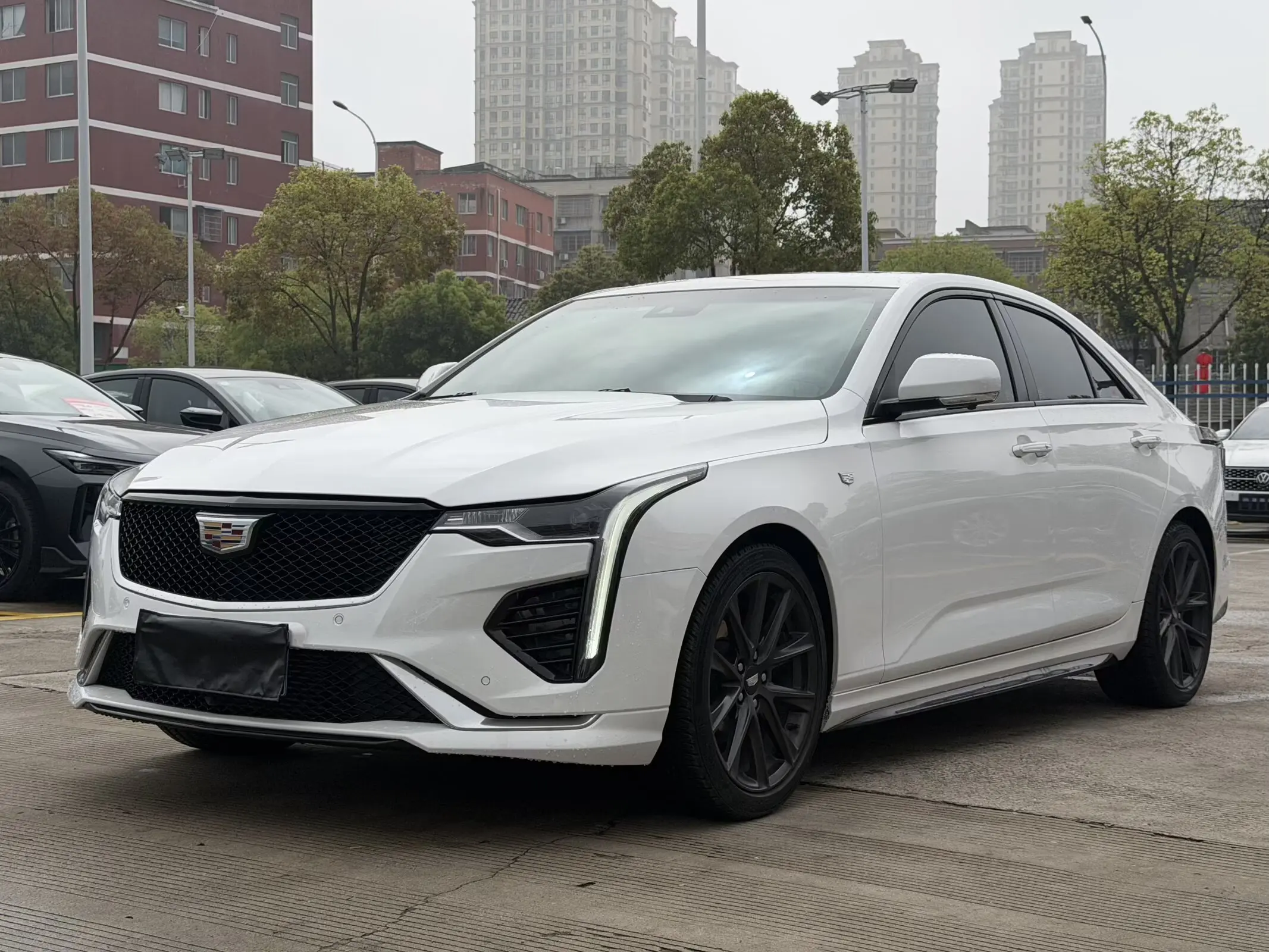Cadillac CT4