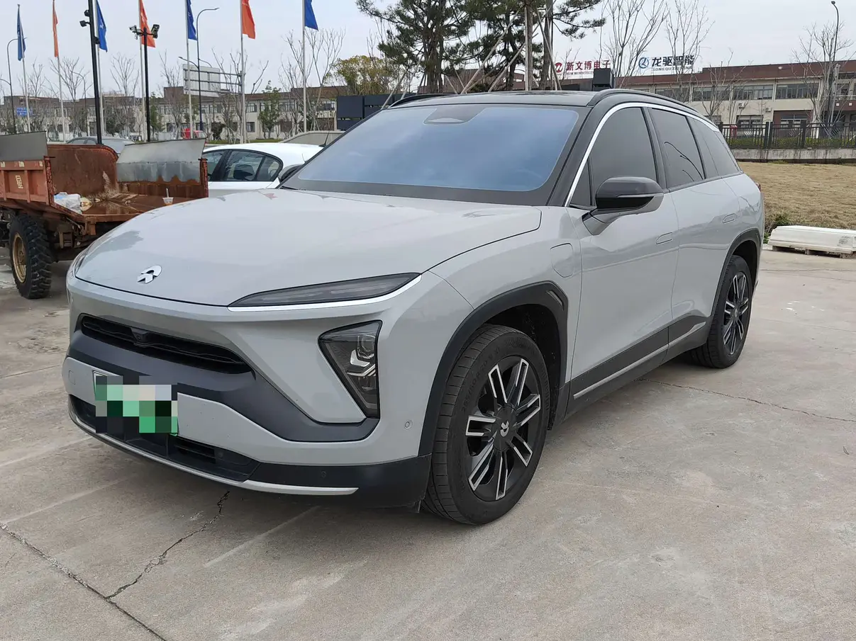 NIO ES6