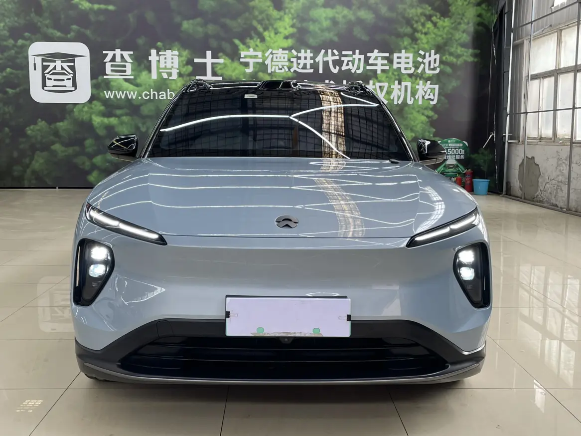NIO ES6