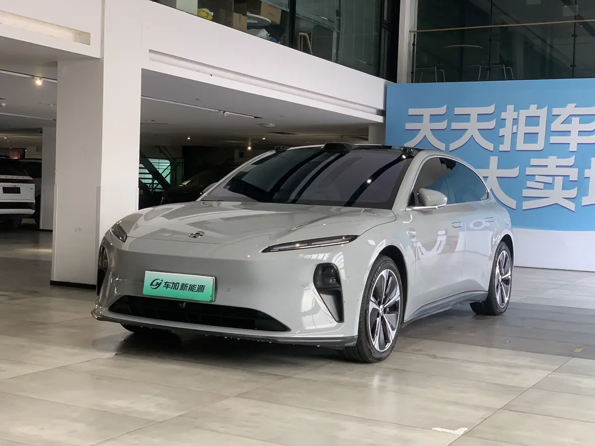 NIO ET5T