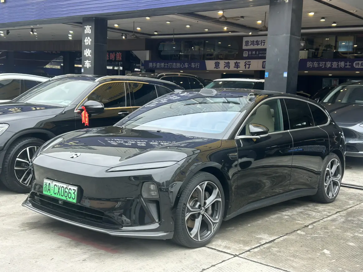 NIO ET5T