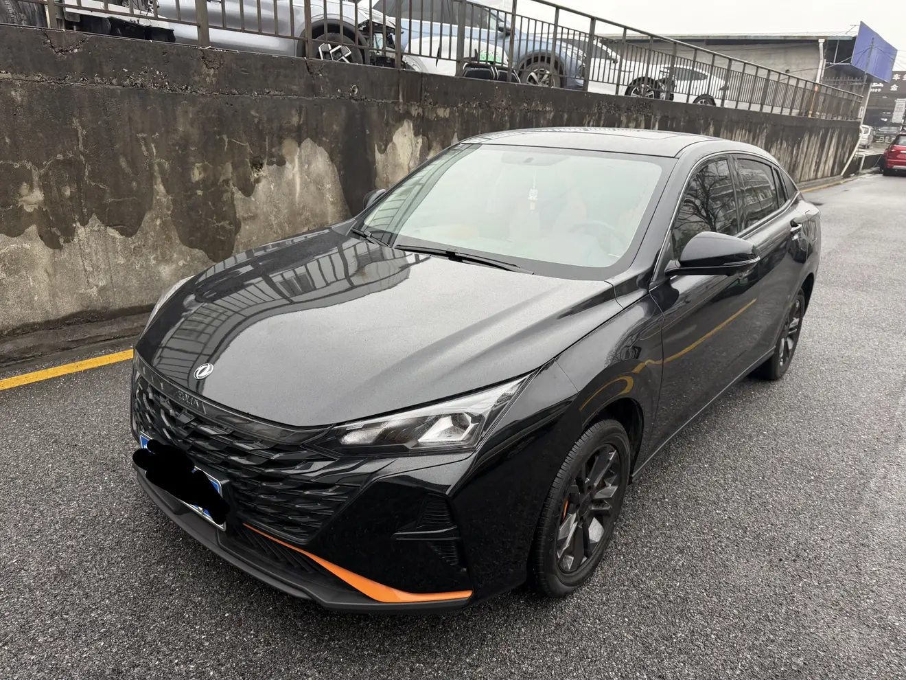 Dongfeng Yixuan