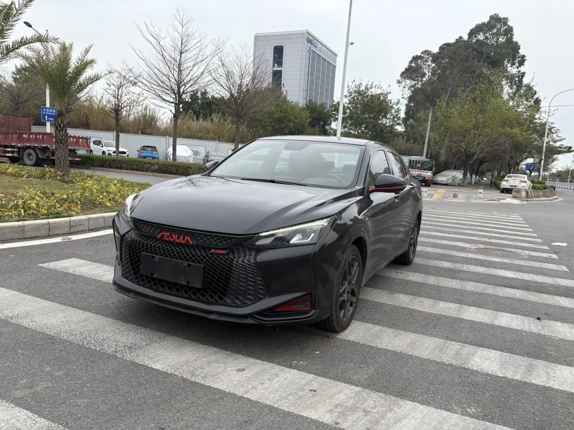 Dongfeng Yixuan