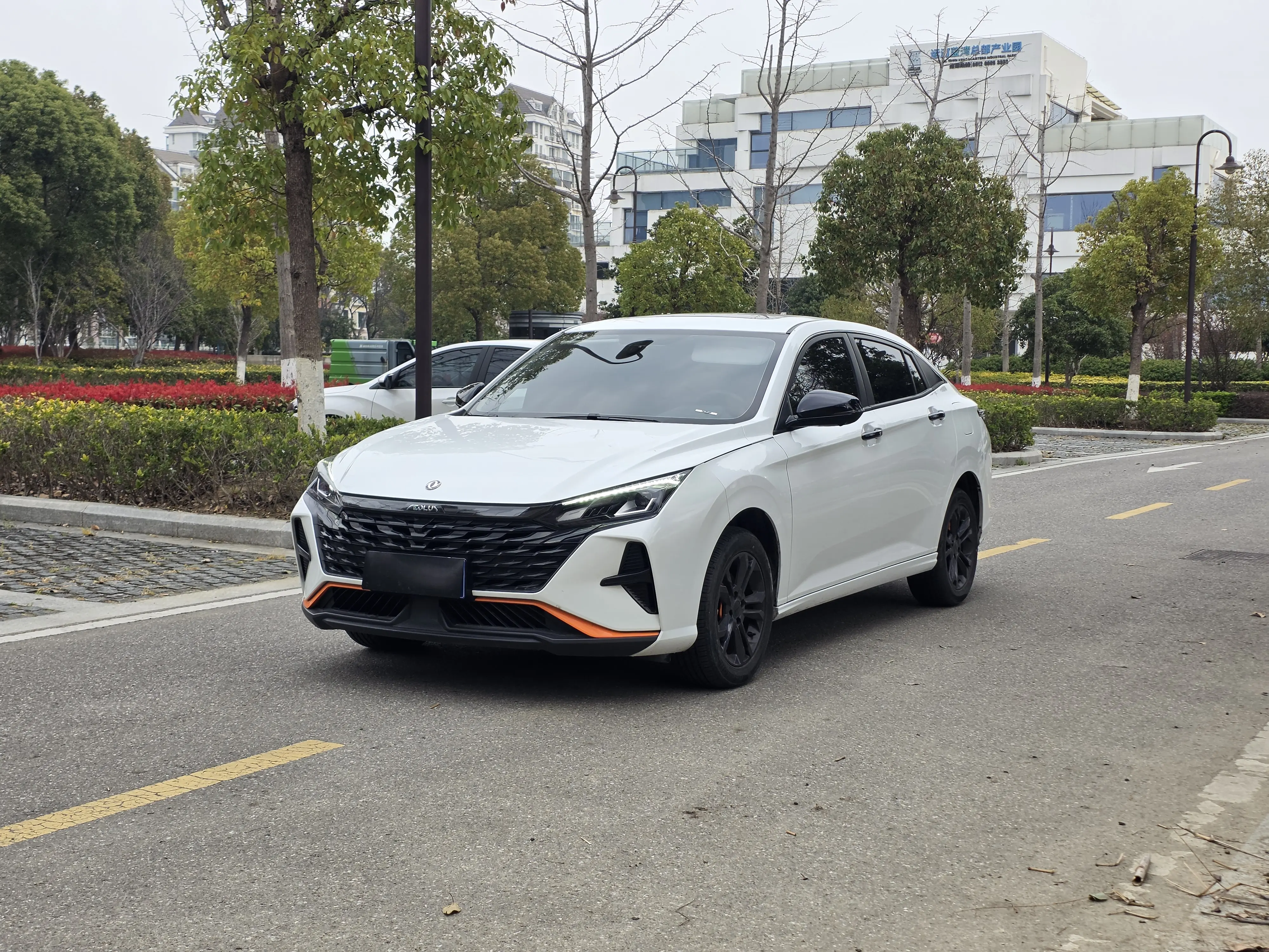 Dongfeng Yixuan