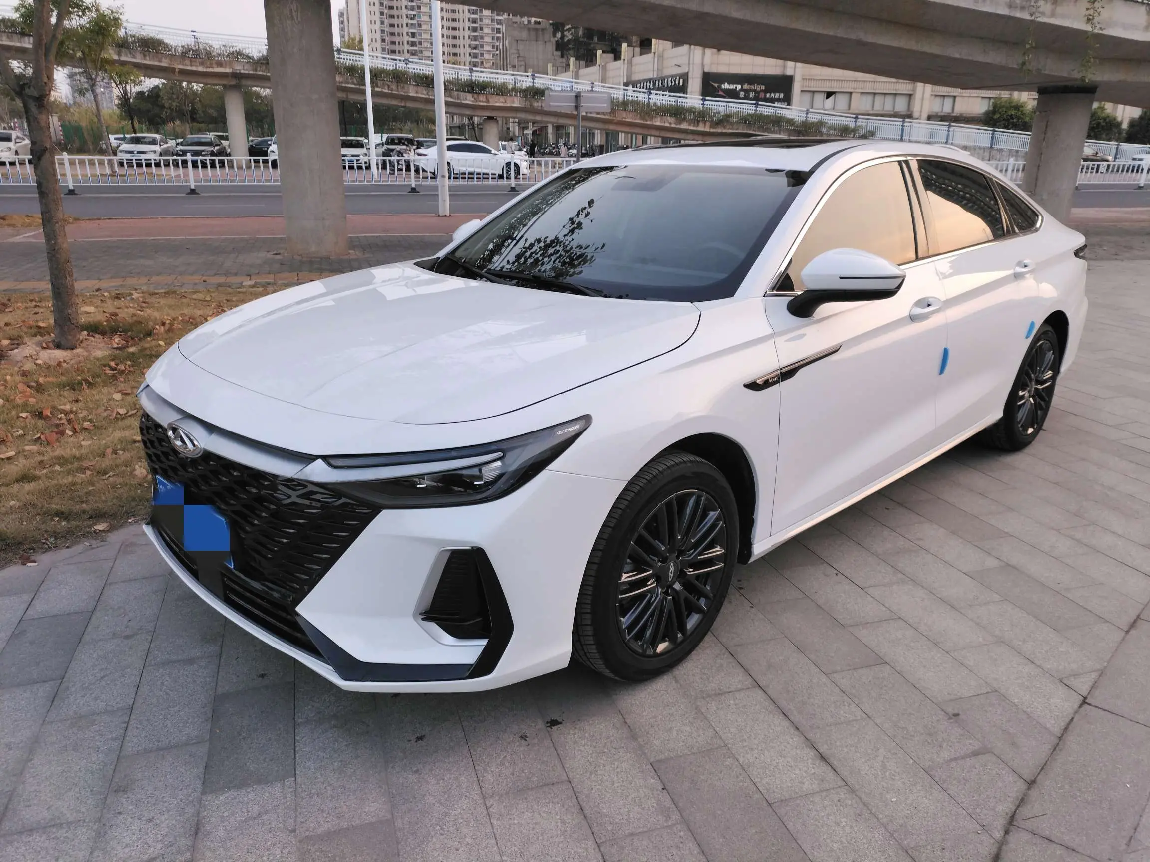 Chery Arrizo 8  из Китая