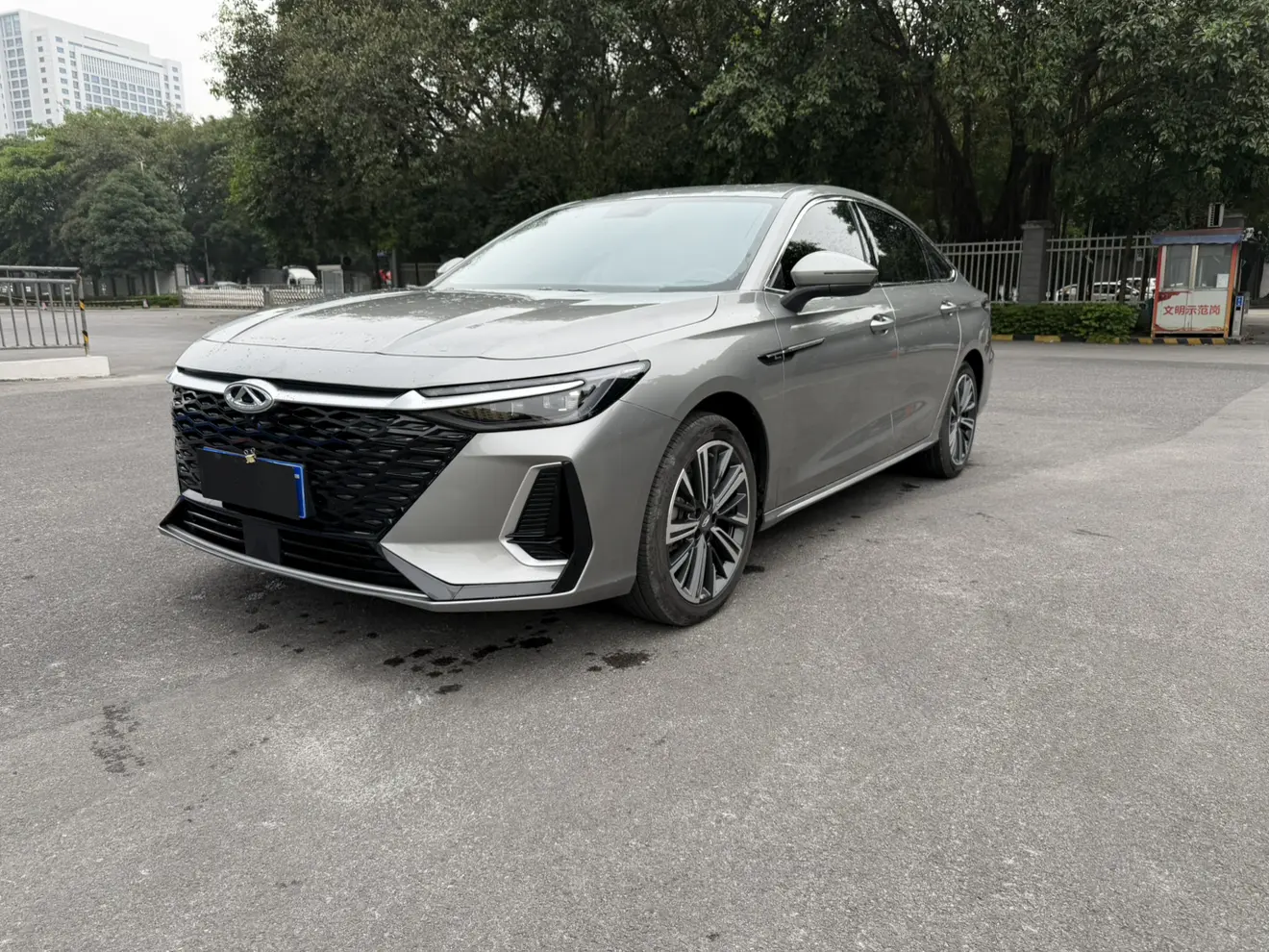 Chery Arrizo 8