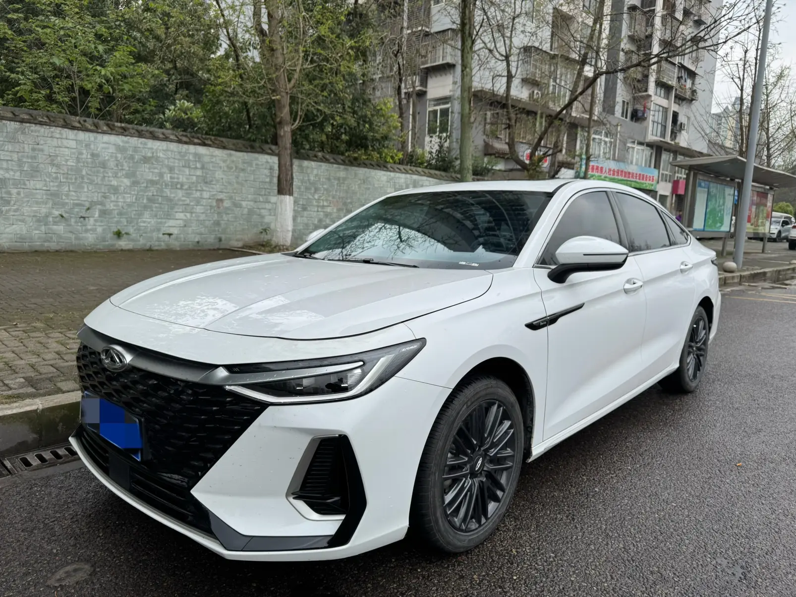 Chery Arrizo 8